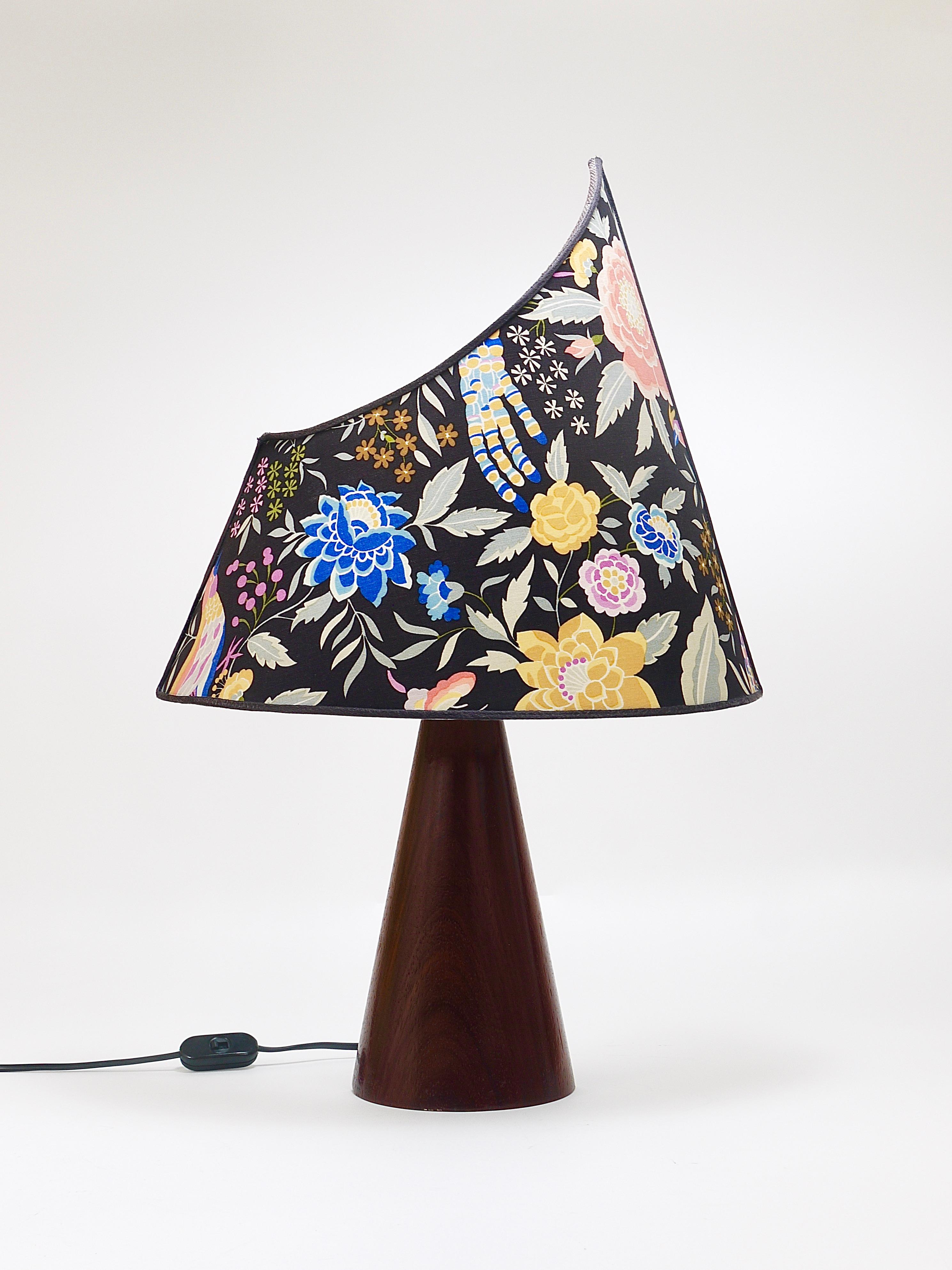 Ein Paar postmoderne Missoni-Tisch-/Beistelllampen von Massimo Valloto, Italien, 1980er Jahre im Zustand „Gut“ im Angebot in Vienna, AT