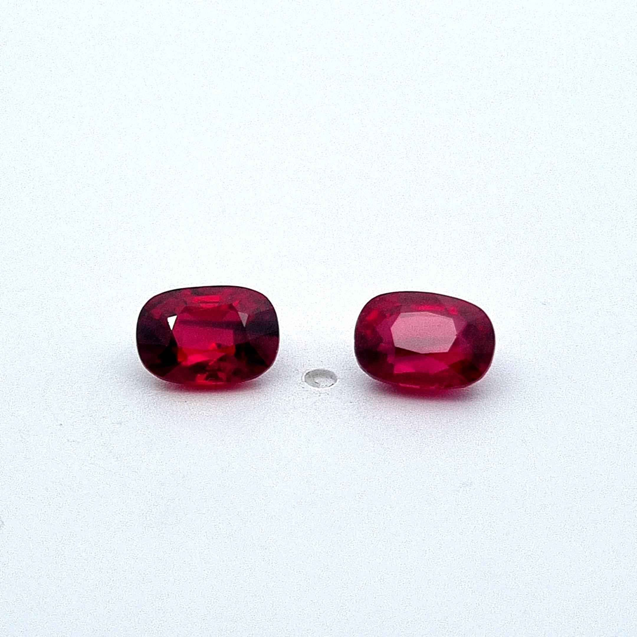 Cushion Cut A Pair of 1 Carat Unheated Burmese 'Pigeons Blood' Rubies For Sale