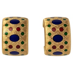 Un par de pendientes Buccellati de oro de 18 quilates con esmalte