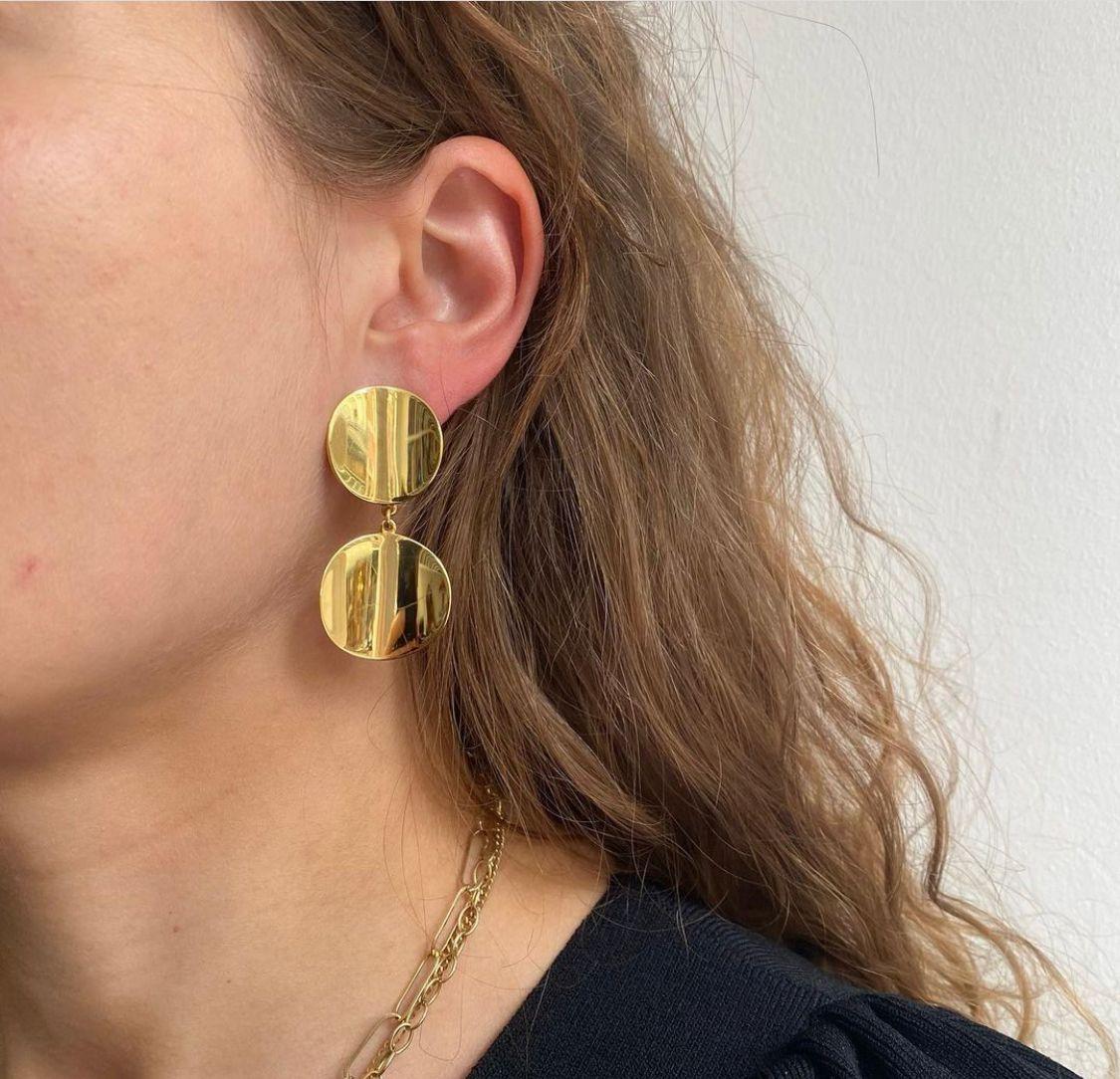 Women's or Men's A Pair of 18 Carat Gold Circle Earrings