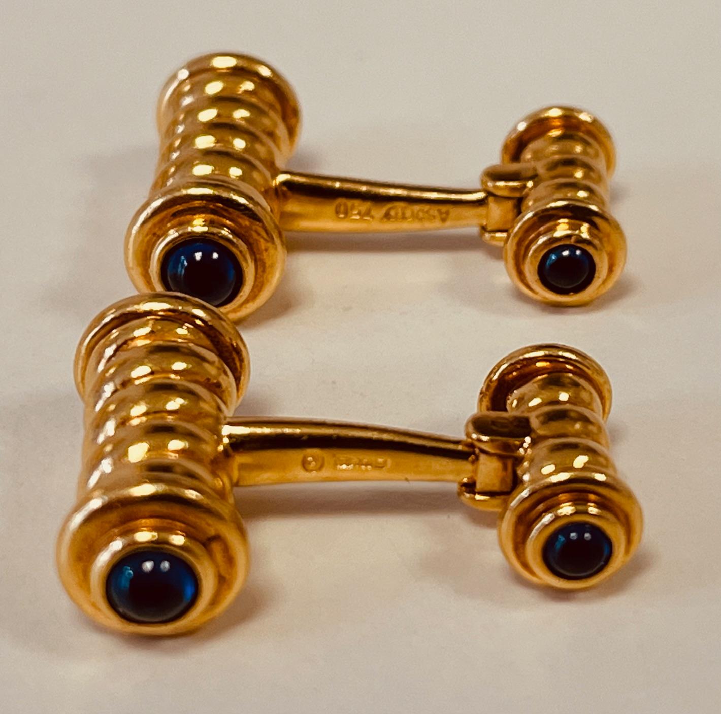 A Pair of 18ct Yellow Gold and Cabochon Sapphire Cufflinks. Circa 1990's For Sale 10