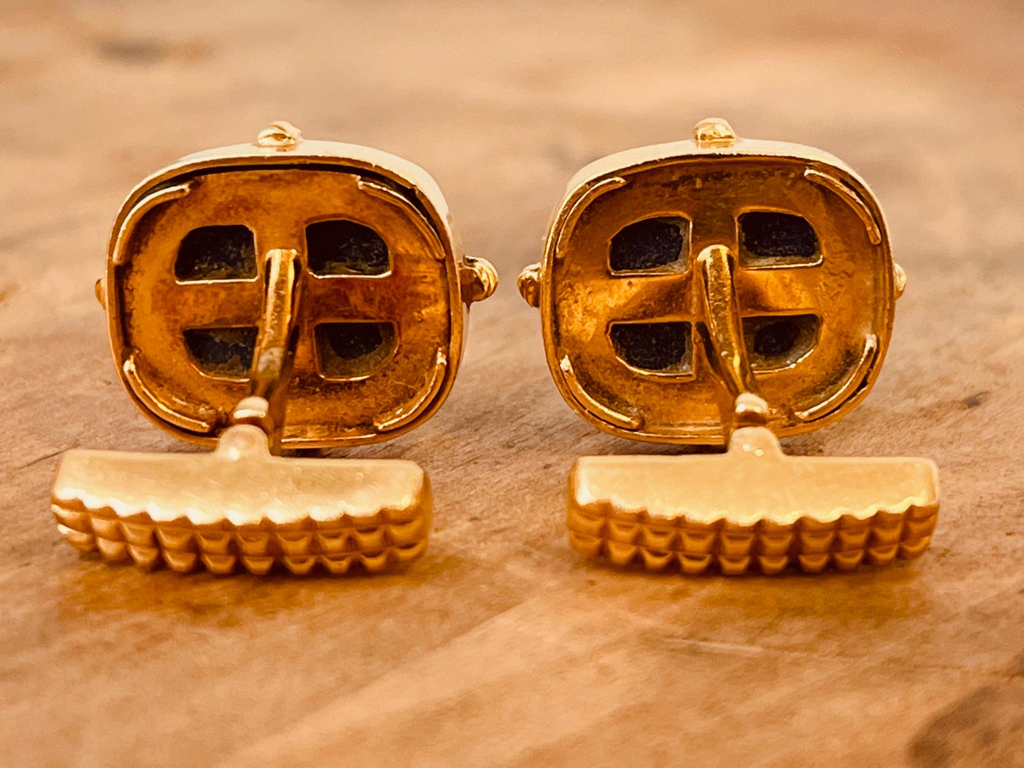 A Pair of 18ct Yellow Gold and Lapis Lazuli Cufflinks. Circa 1970's. For Sale 8