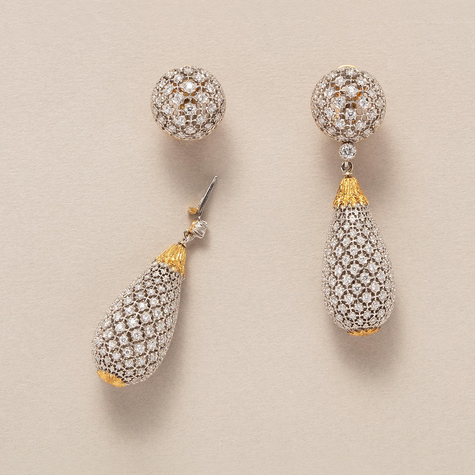 Women's or Men's A Pair of 18k Gold and Diamond Day and Night Buccellati Lace Earrings For Sale