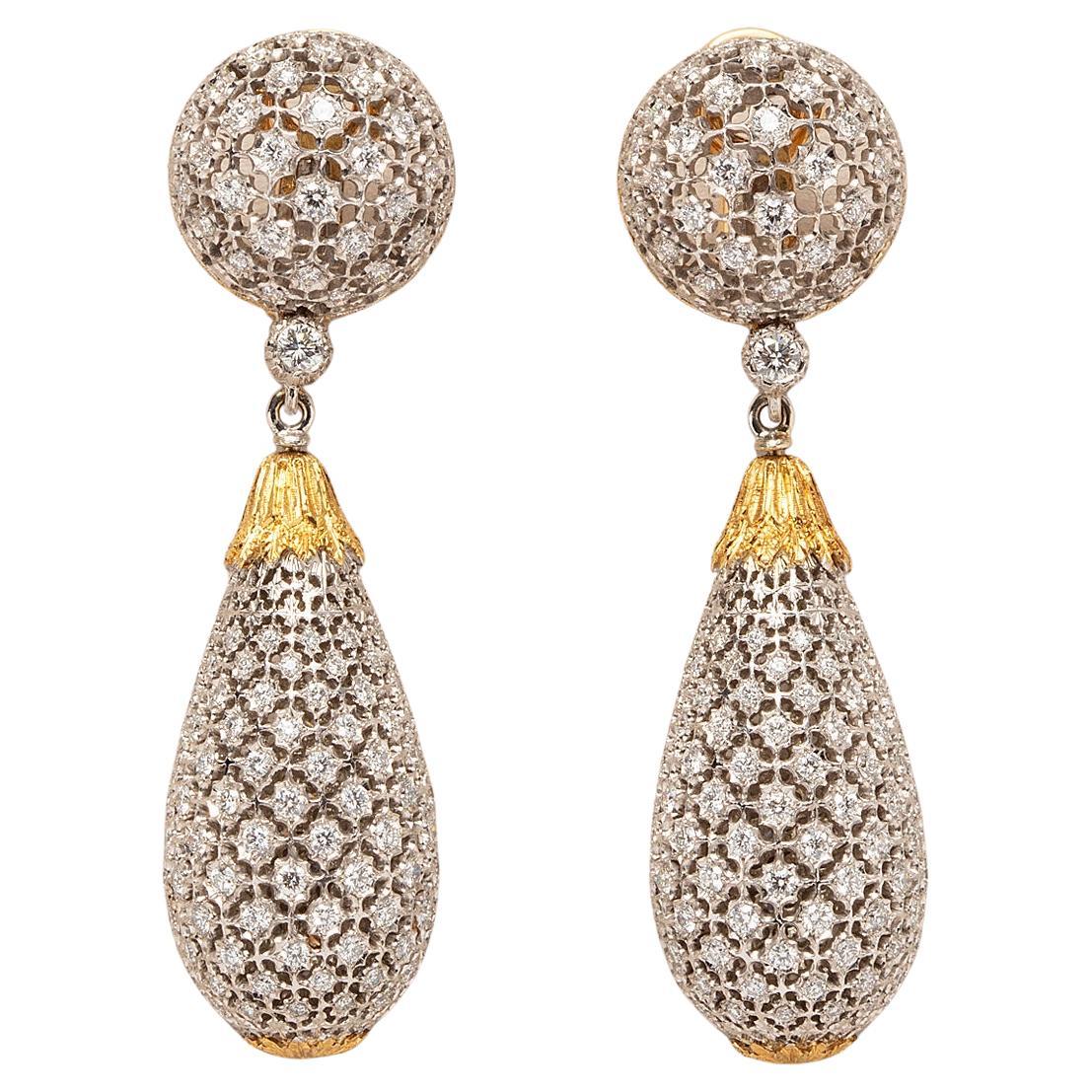 A Pair of 18k Gold and Diamond Day and Night Buccellati Lace Earrings For Sale