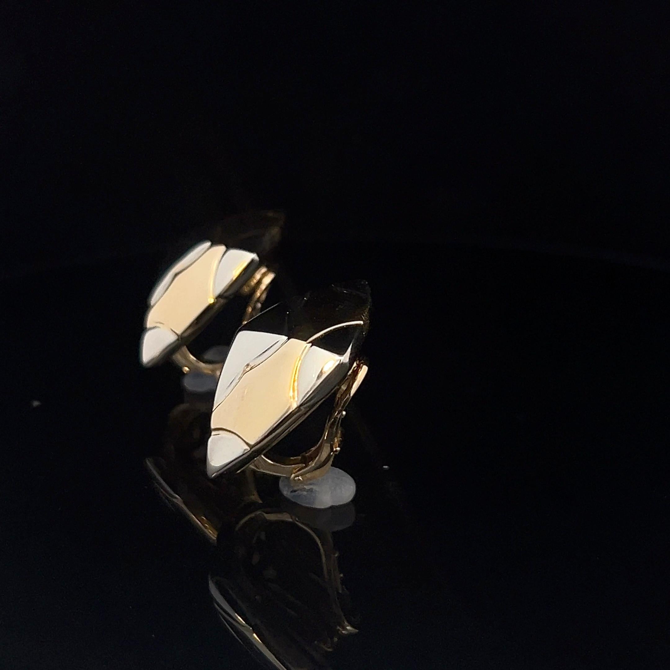 A pair of 18k white and yellow gold 