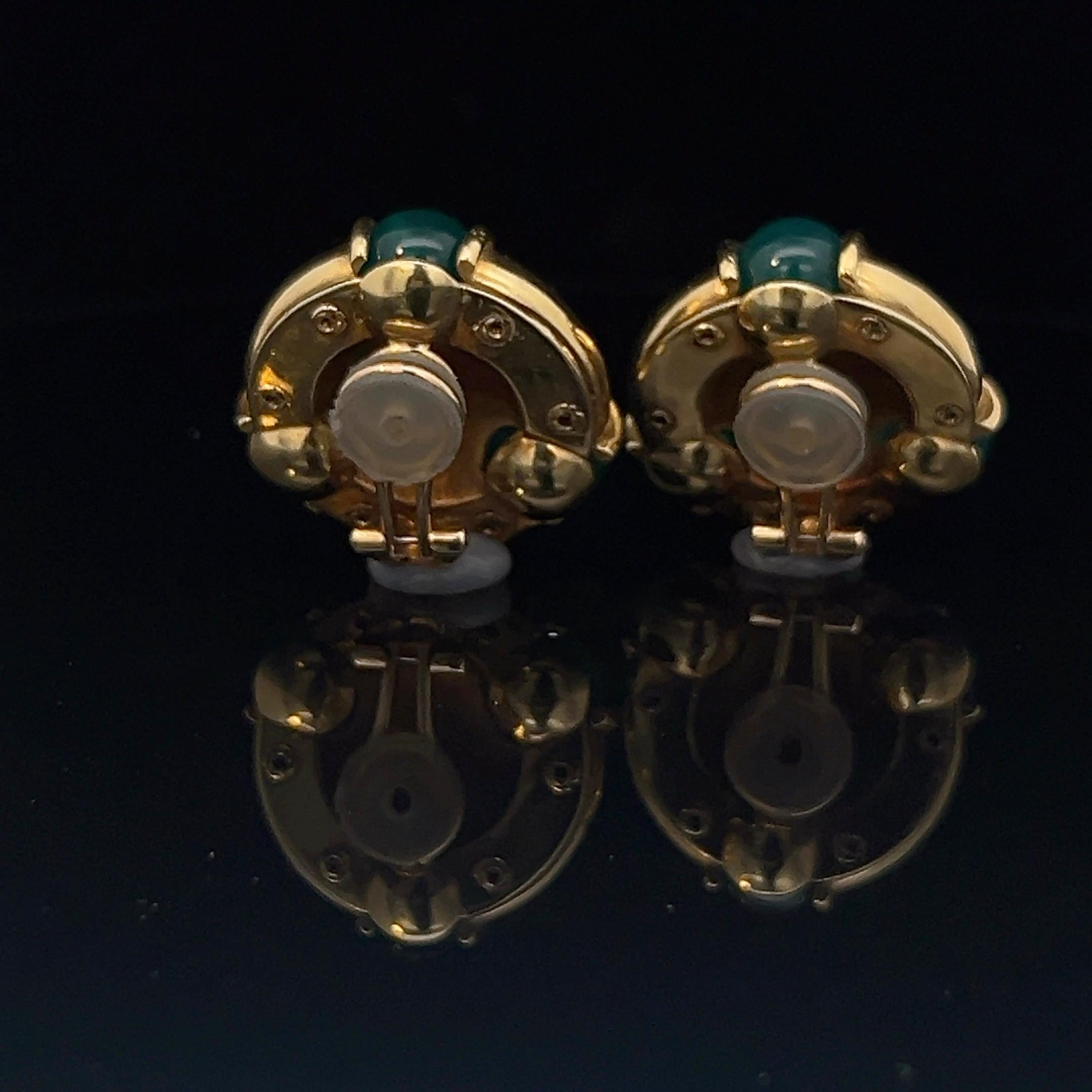 A pair of 18k yellow gold and chrysoprase ear clips by Kiki McDonough. 3