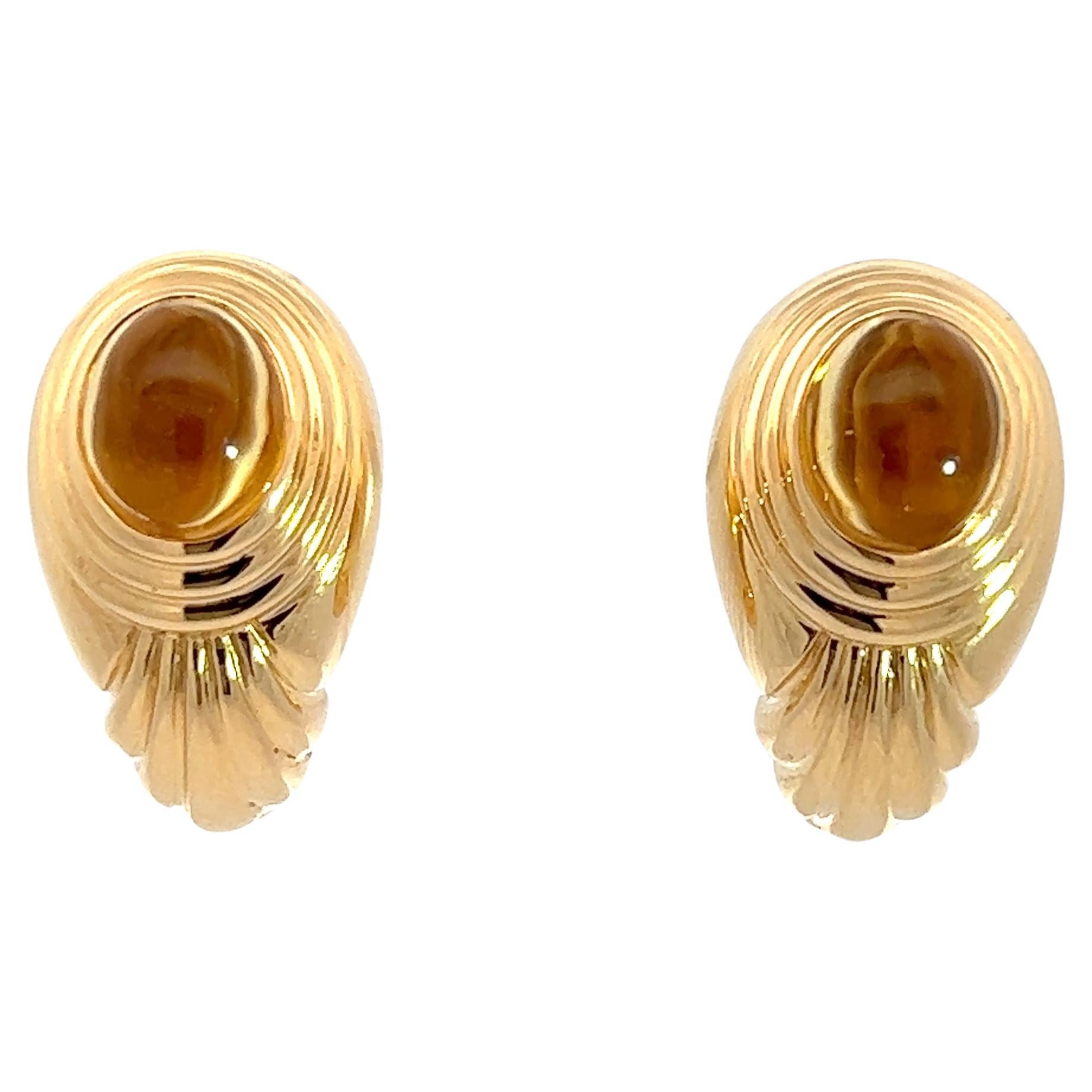 Paire de clips d'oreilles Boucheron en or jaune 18 carats et citrine