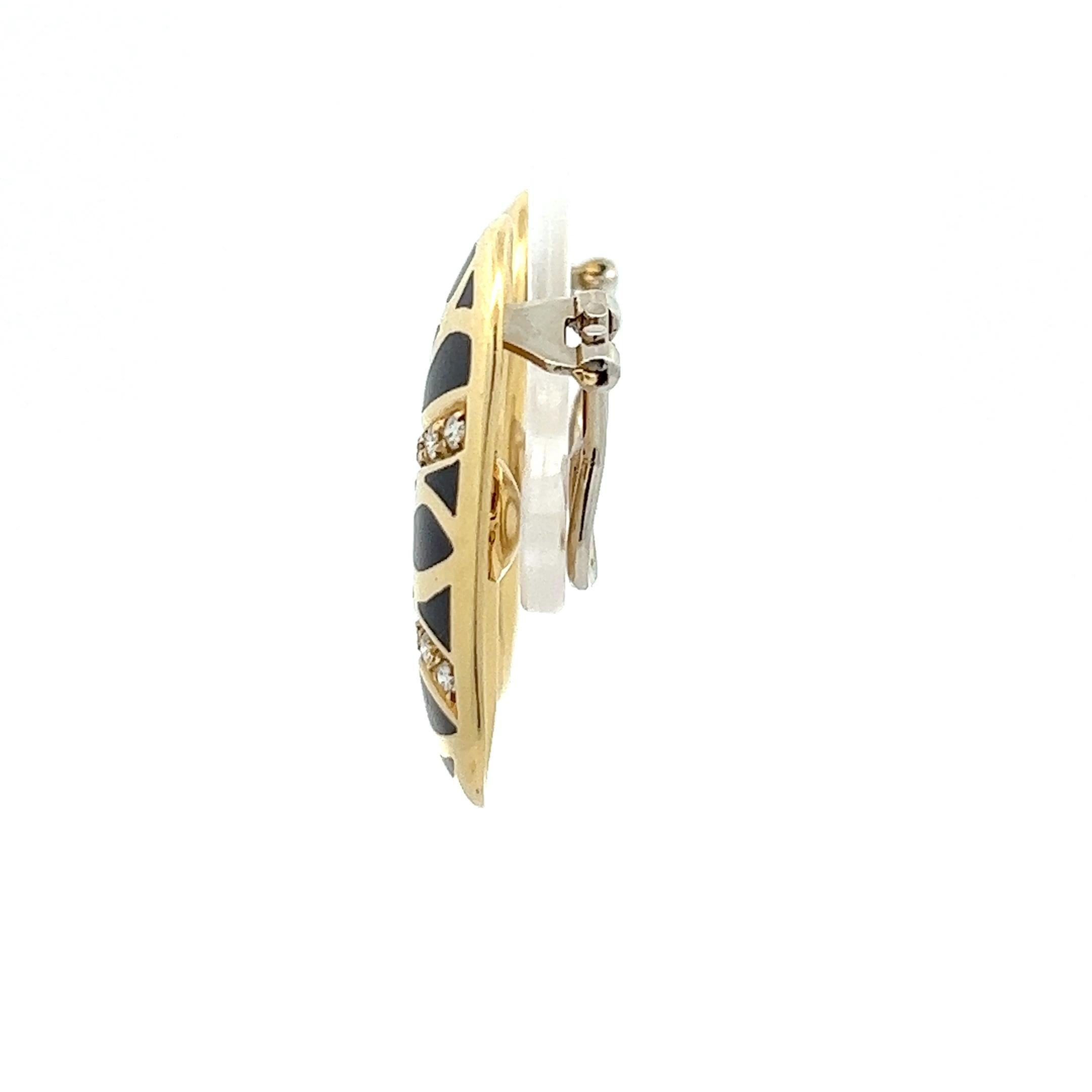 Brilliant Cut A pair of 18k yellow gold, Diamond and black enamel ear clips by Illario. For Sale