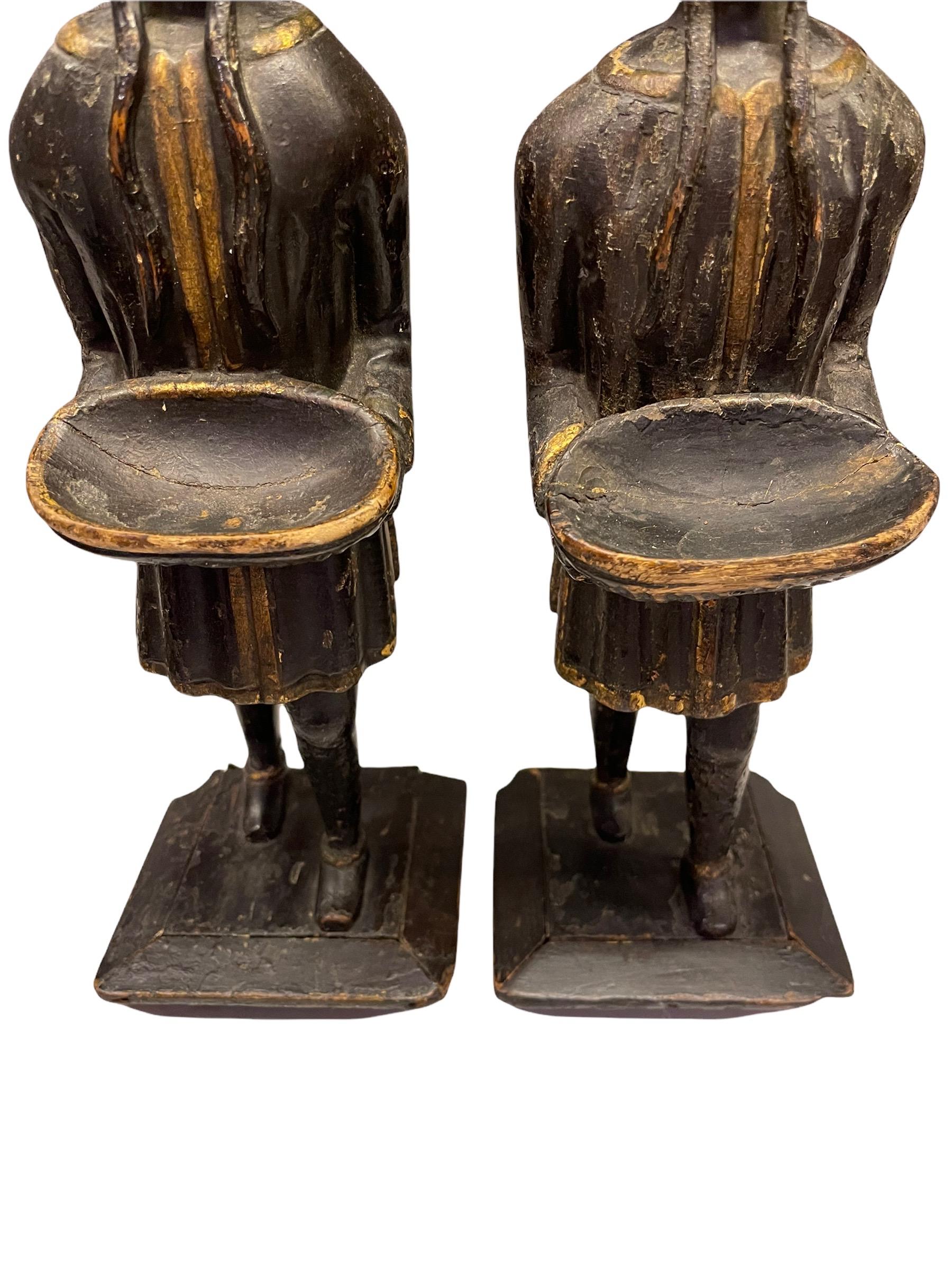 Hand-Carved A Pair of 18th Century English Chinoiserie Carved Wood Ring Holders  For Sale