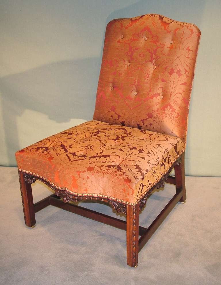 Paar englische Chippendale-Mahagoni-Beistellstühle aus dem 18. Jahrhundert (Englisch) im Angebot