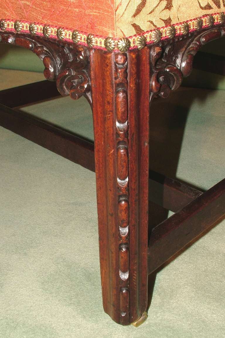 Pair of 18th Century English Chippendale Mahogany Side Chairs For Sale 1