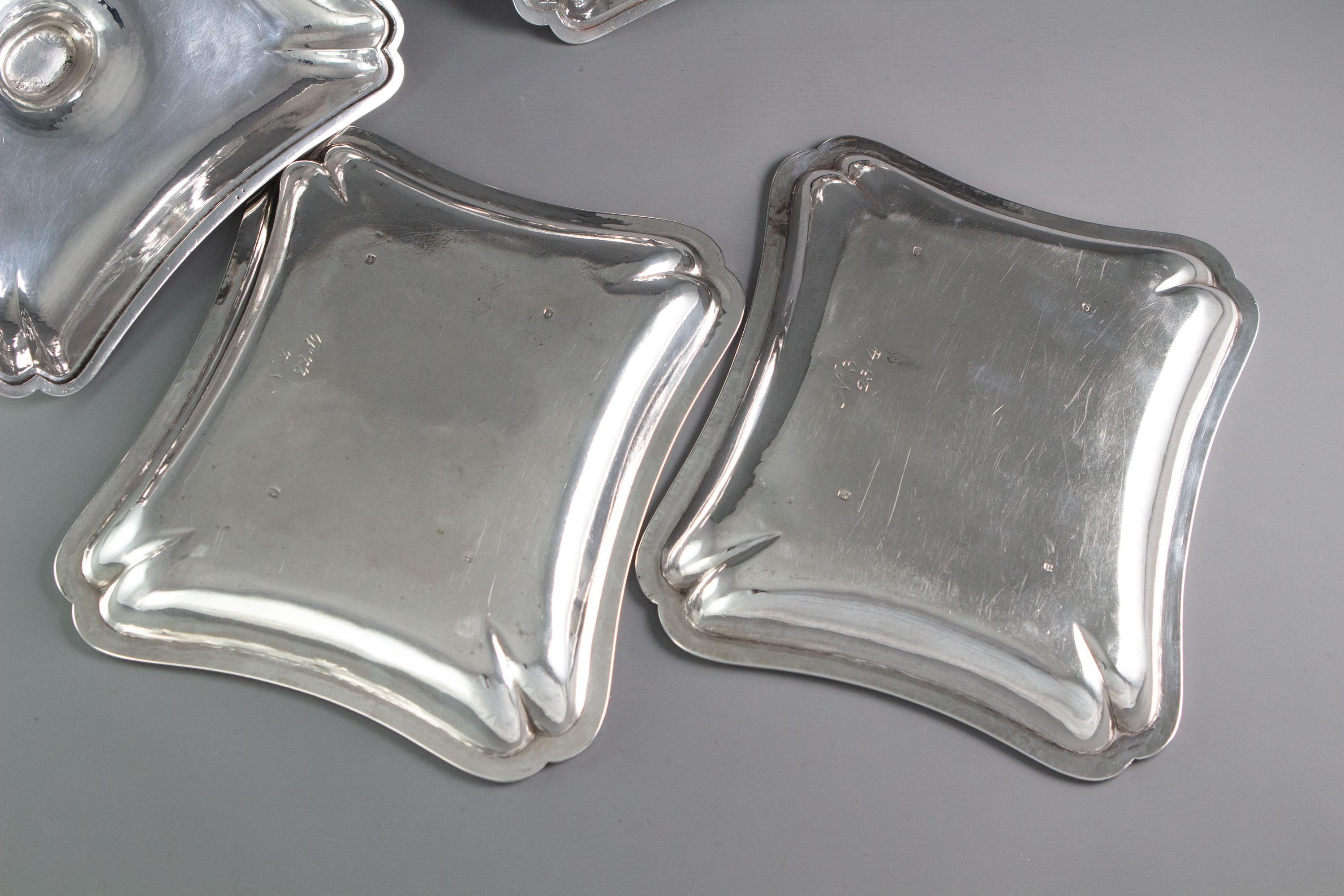 Pair of 18th Century Entrée Dishes, 1784 and 1792 by Carter, Smith & Sharp For Sale 12