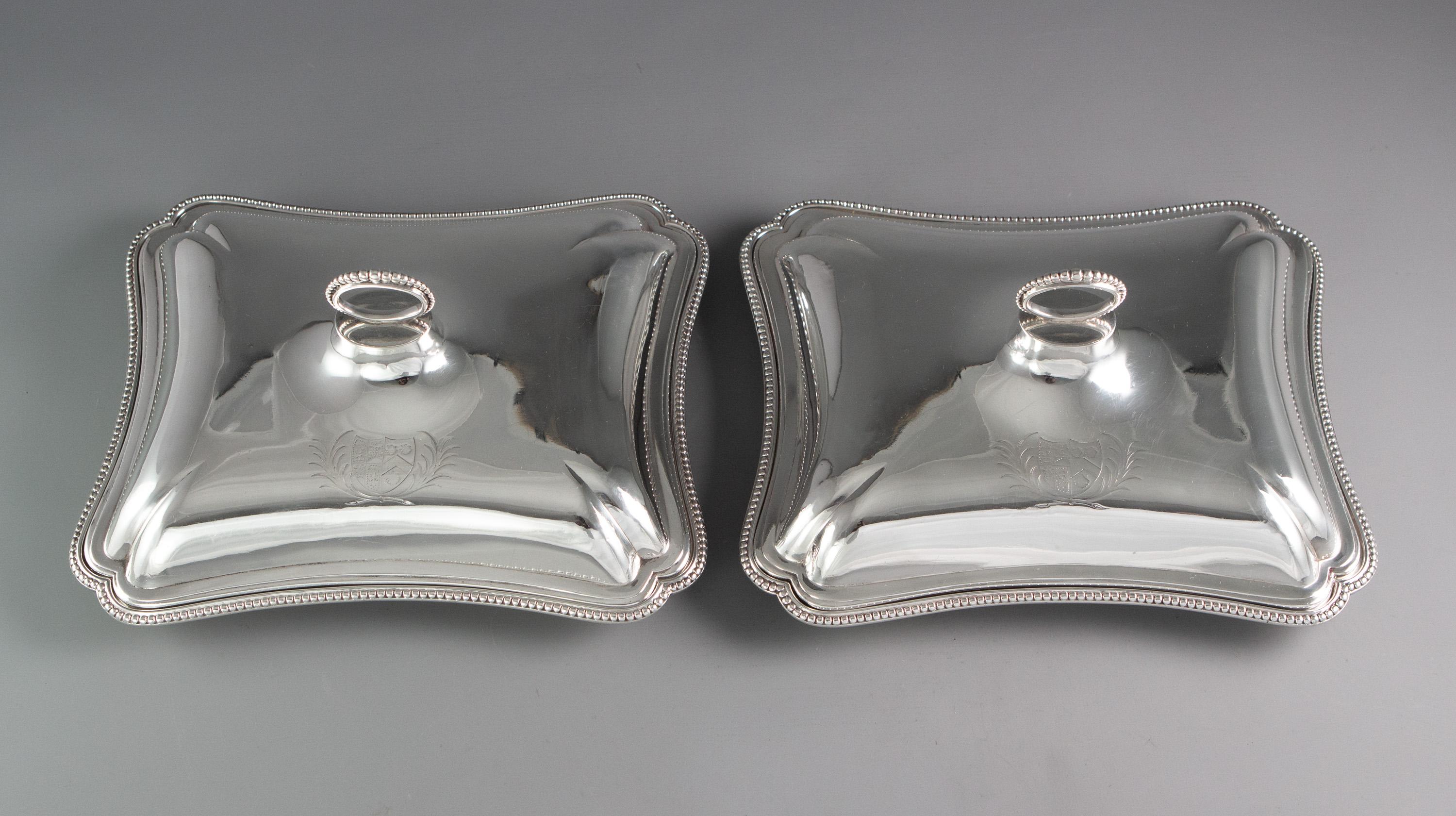 British Pair of 18th Century Entrée Dishes, 1784 and 1792 by Carter, Smith & Sharp For Sale