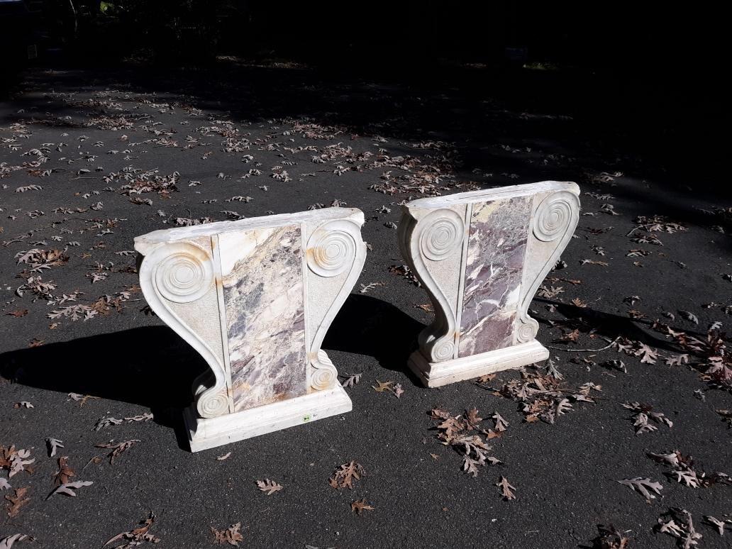 Pair of 18th Century Italian Marble Table Base Legs In Good Condition In Lambertville, NJ