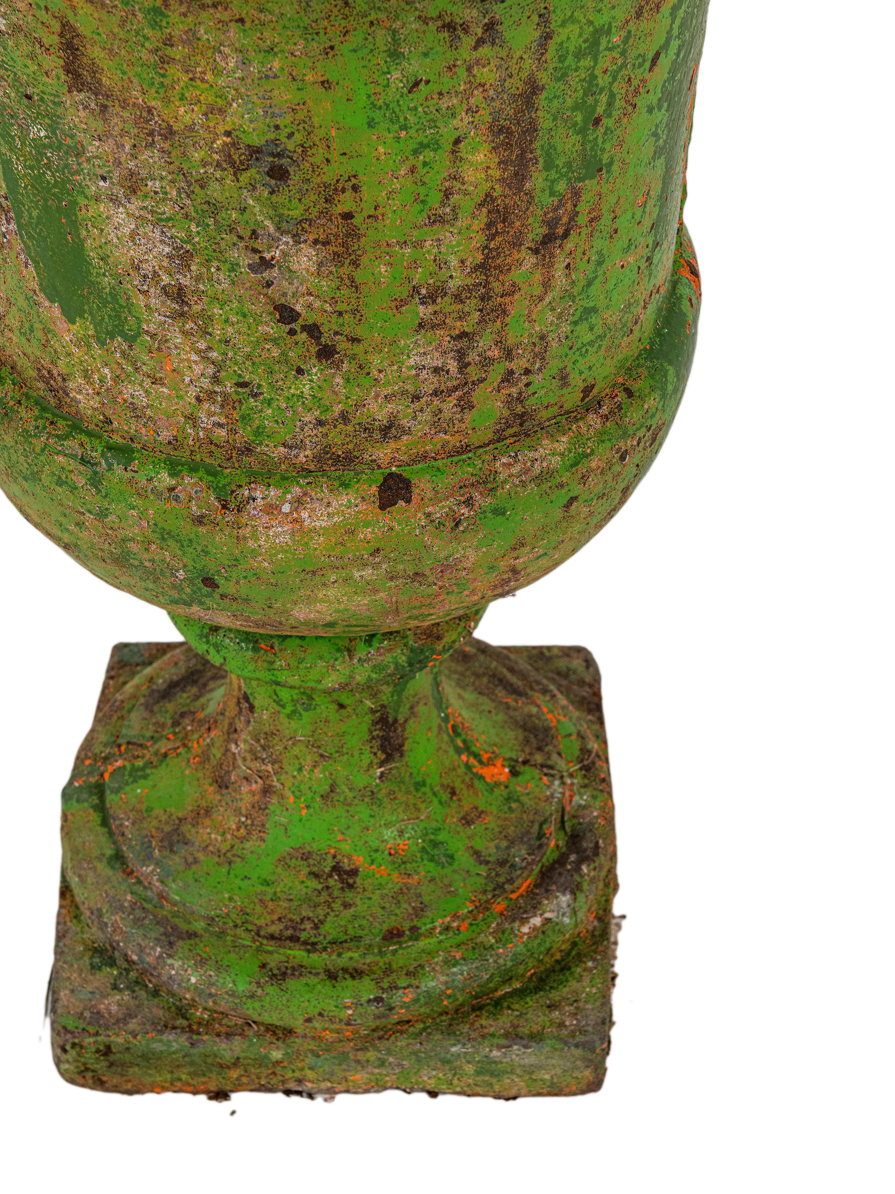 A pair of 18th century large green painted urns. For Sale 6