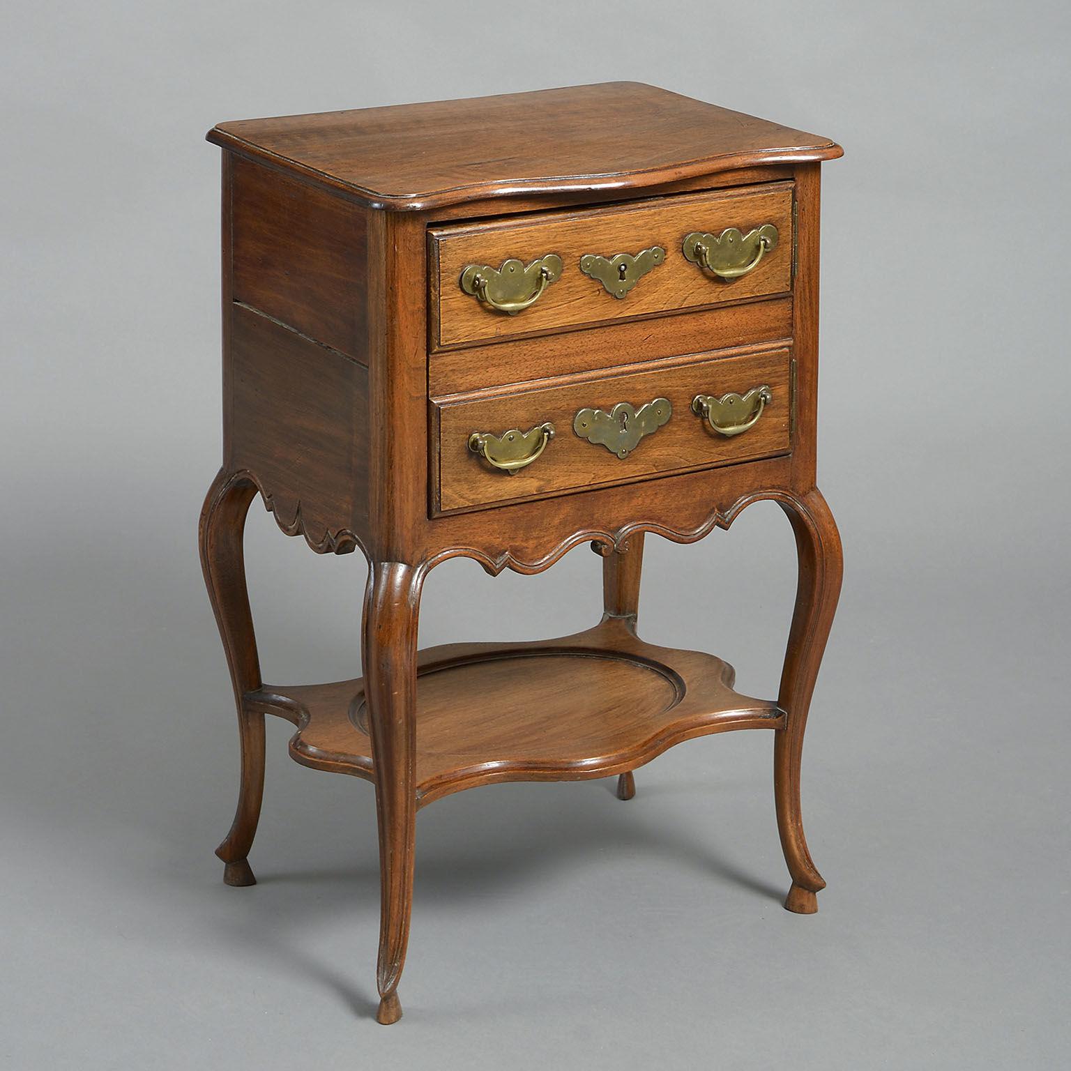 Spanish Pair of 18th Century Walnut and Chestnut Bedside Tables