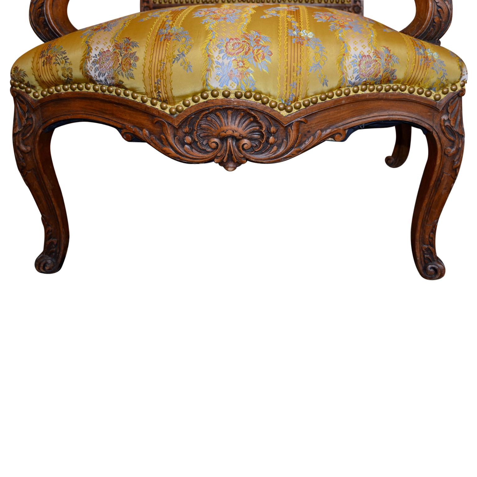 Pair of 19th Century French Louis XV Style Carved Beechwood Armchairs For Sale 3