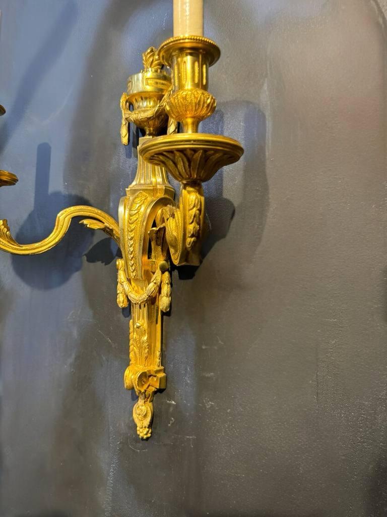 1900 Caldwell Neoclassic Gilt Sconces In Good Condition For Sale In New York, NY