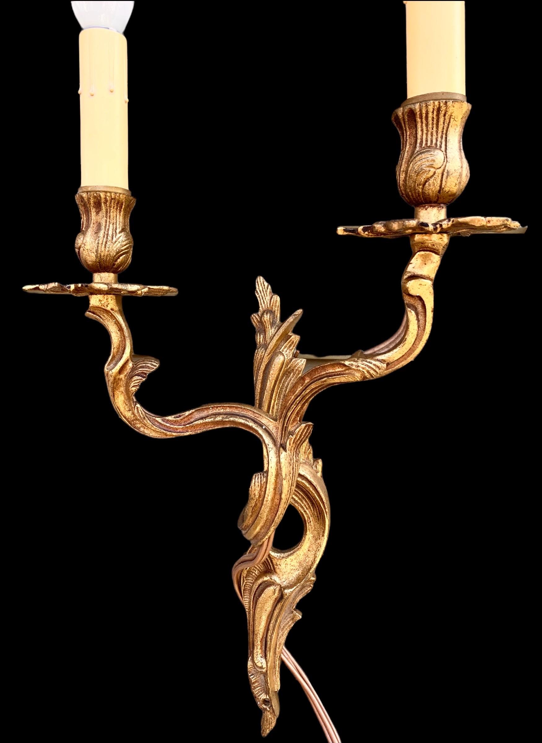 Pair of 1920's Gilded Bronze Louis XV Style Electrified Wall Sconces, Spain In Good Condition In New Orleans, LA