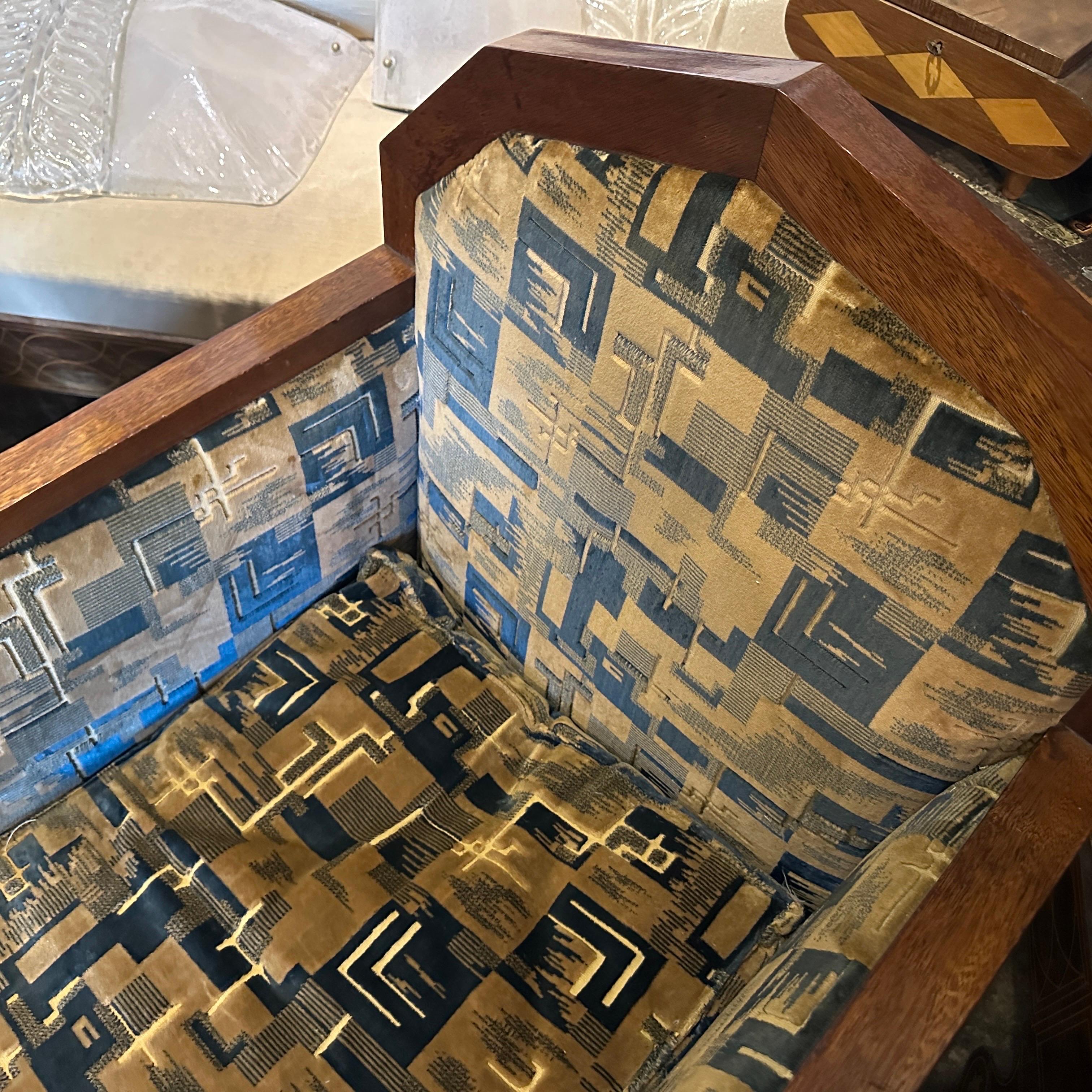 A Pair of 1930s Art Deco Wood and Original Velvet Fabric Italian Armchairs en venta 8