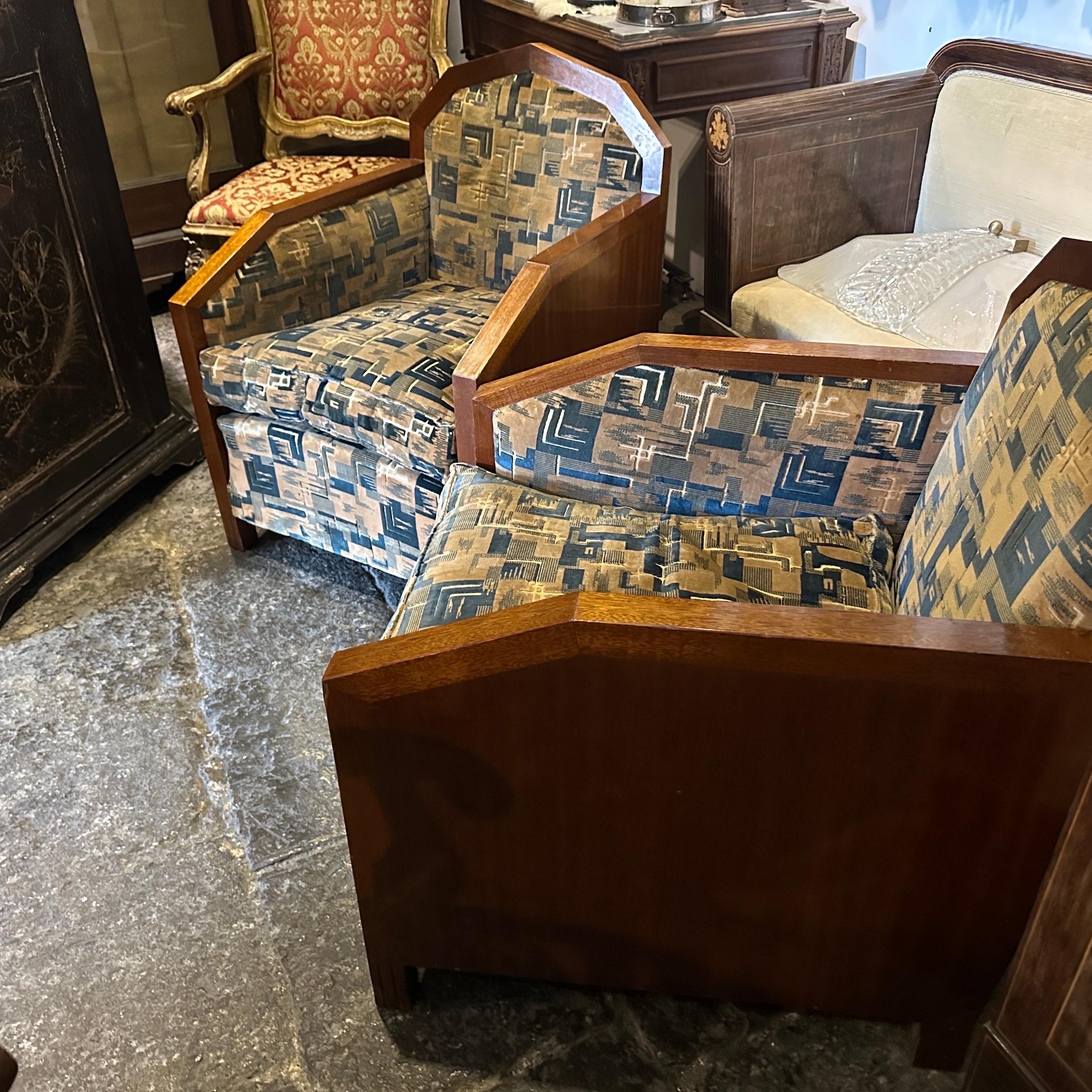 A Pair of 1930s Art Deco Wood and Original Velvet Fabric Italian Armchairs en venta 10