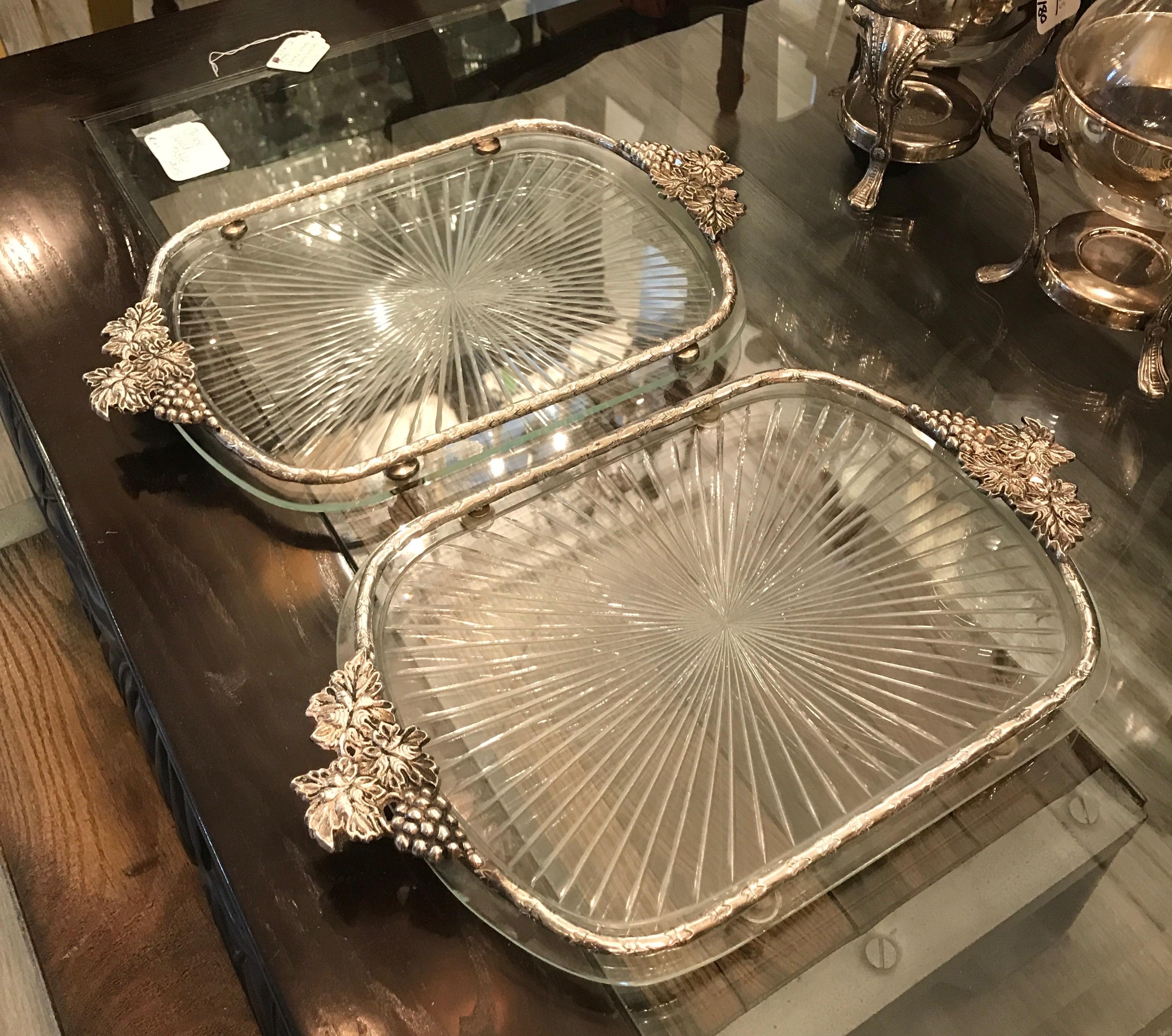 Pair of 1930s Glass Gallery Trays 1