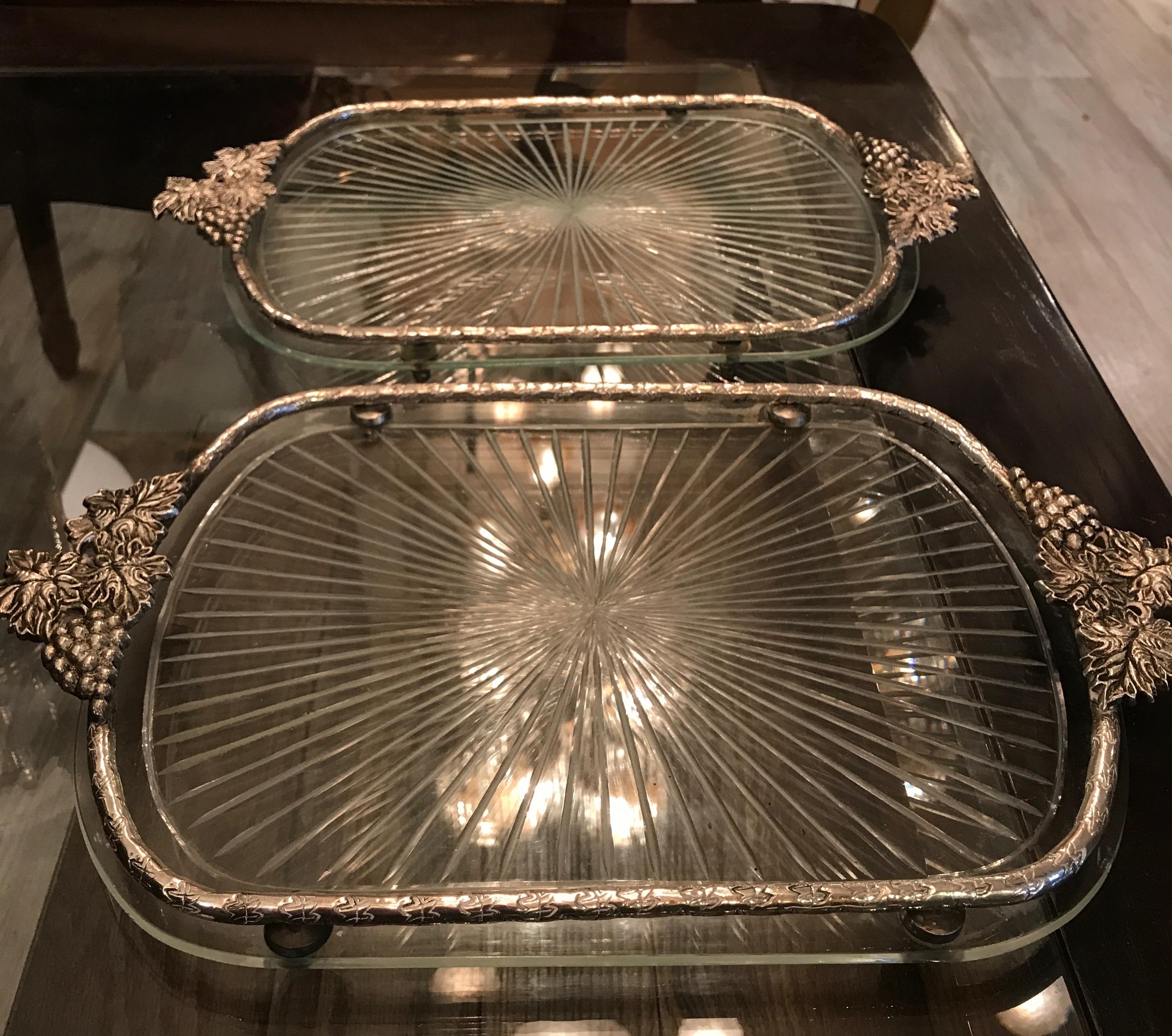 Pair of 1930s Glass Gallery Trays 2