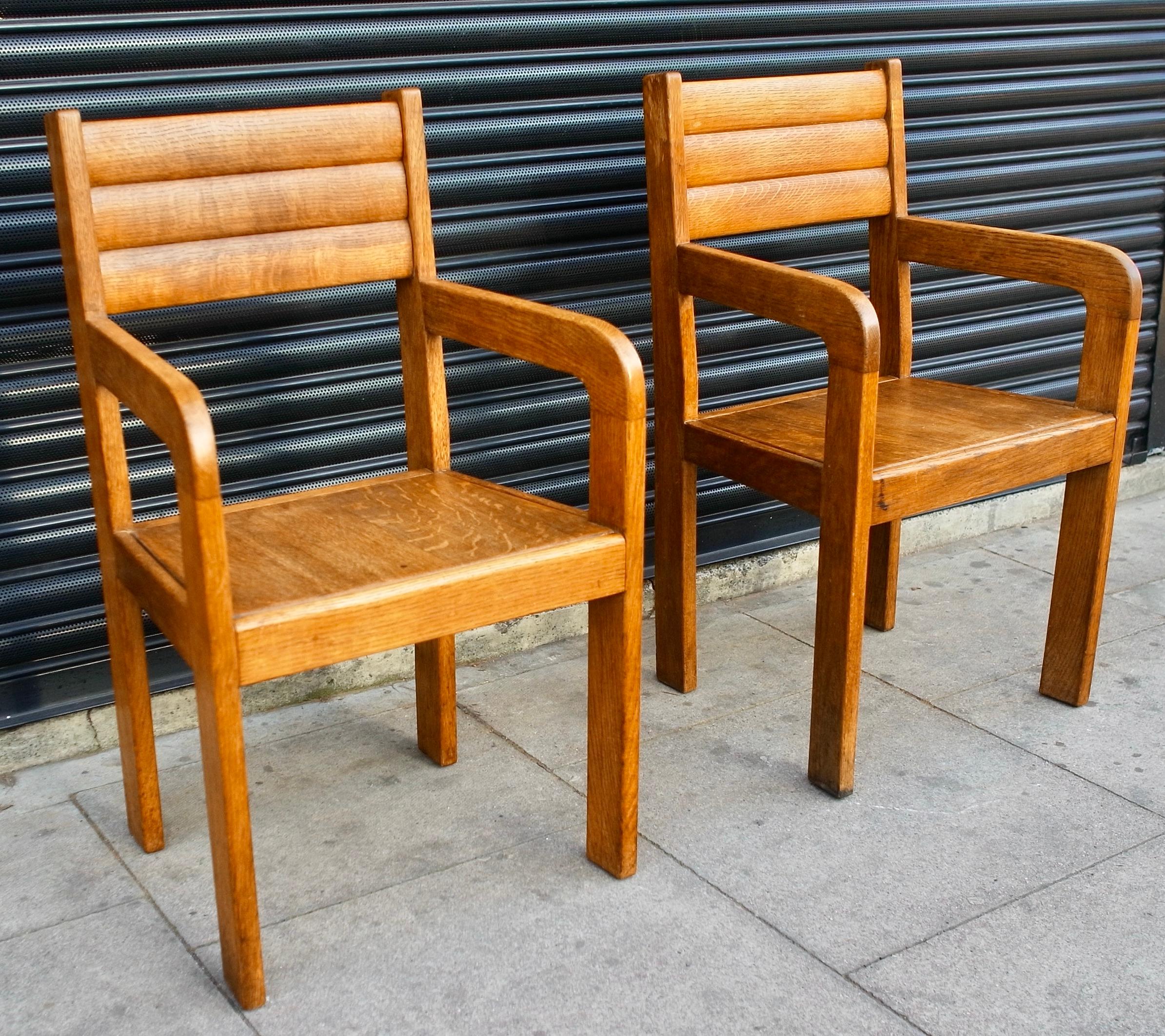Pair of 1940s Handmade English Oak Vintage Carver/Side Chairs For Sale 5