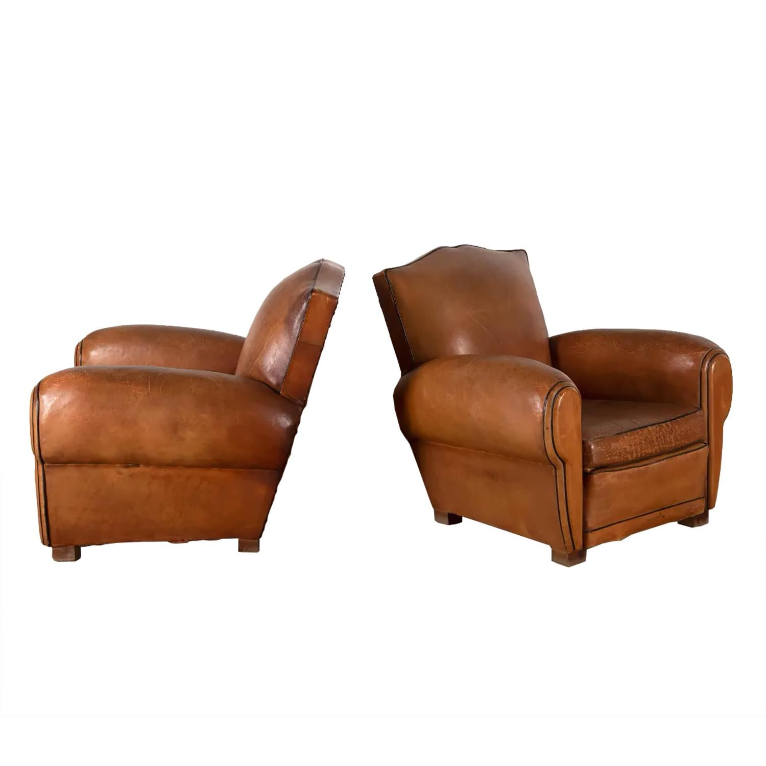 20th Century Pair of 1940s Leather Club Chairs