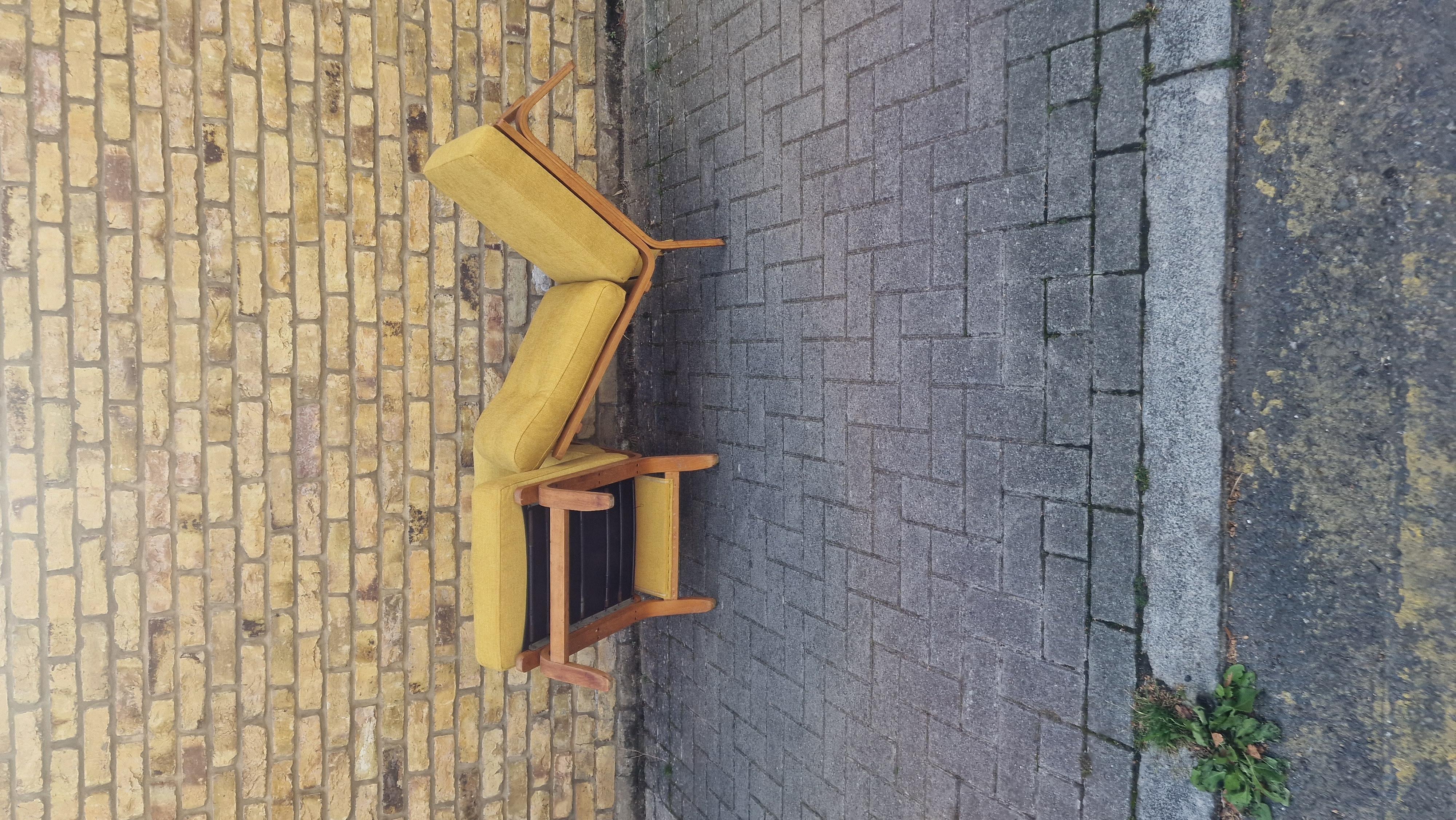 A pair of 1950s  armchairs by Eric Lyons In Good Condition For Sale In London, Lambeth