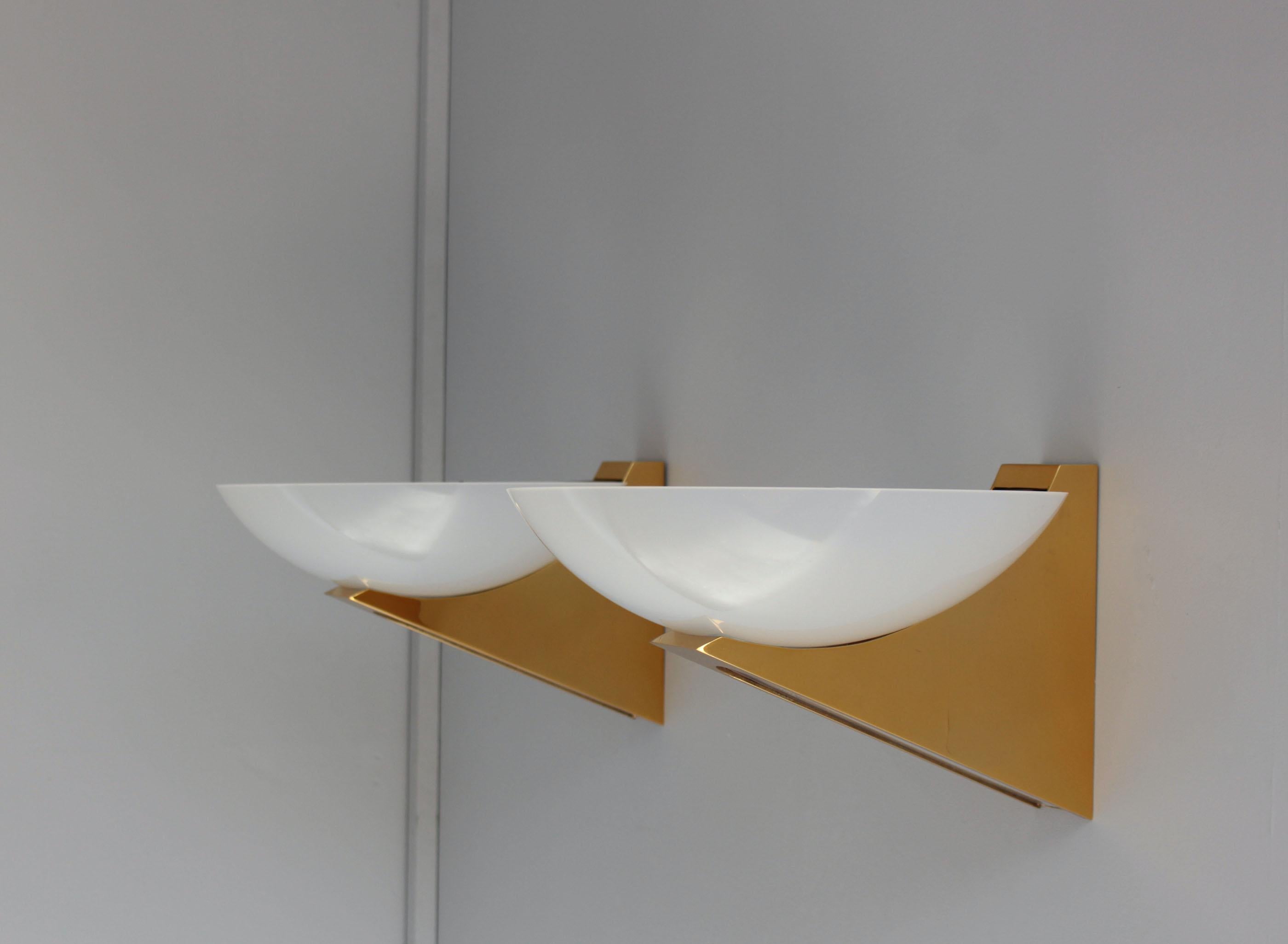 A Pair of 1950s Brass and Lucite Sconces For Sale 2