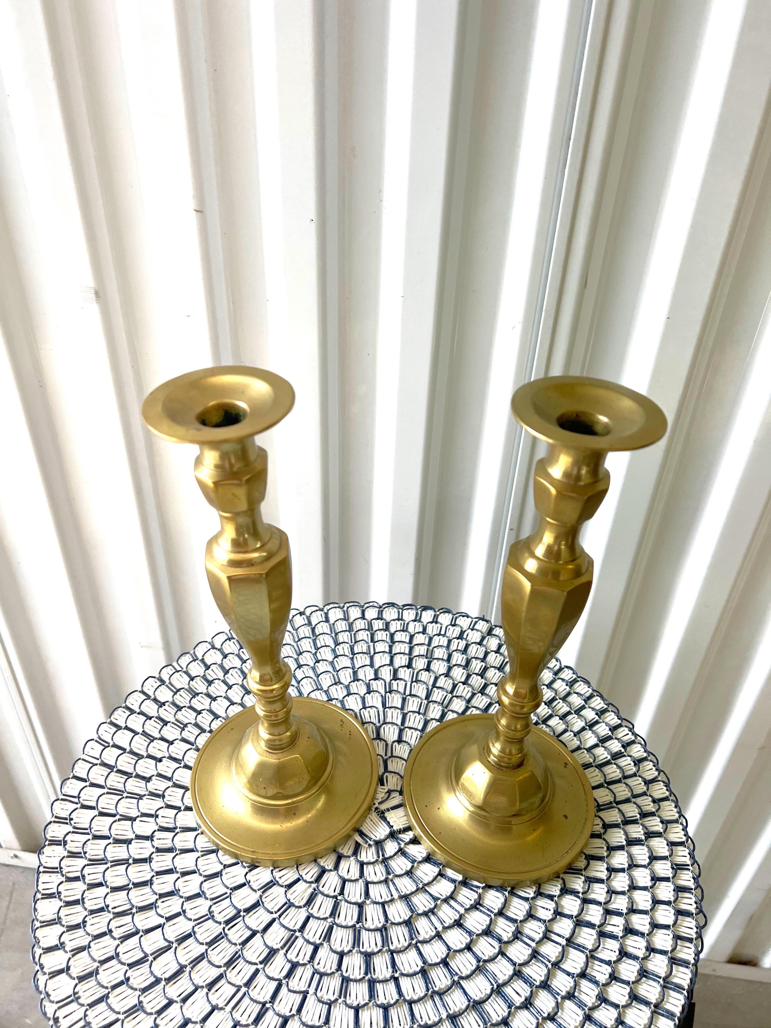 Pair of 1950s Brass Candle Stick Holders In Good Condition In Charleston, SC