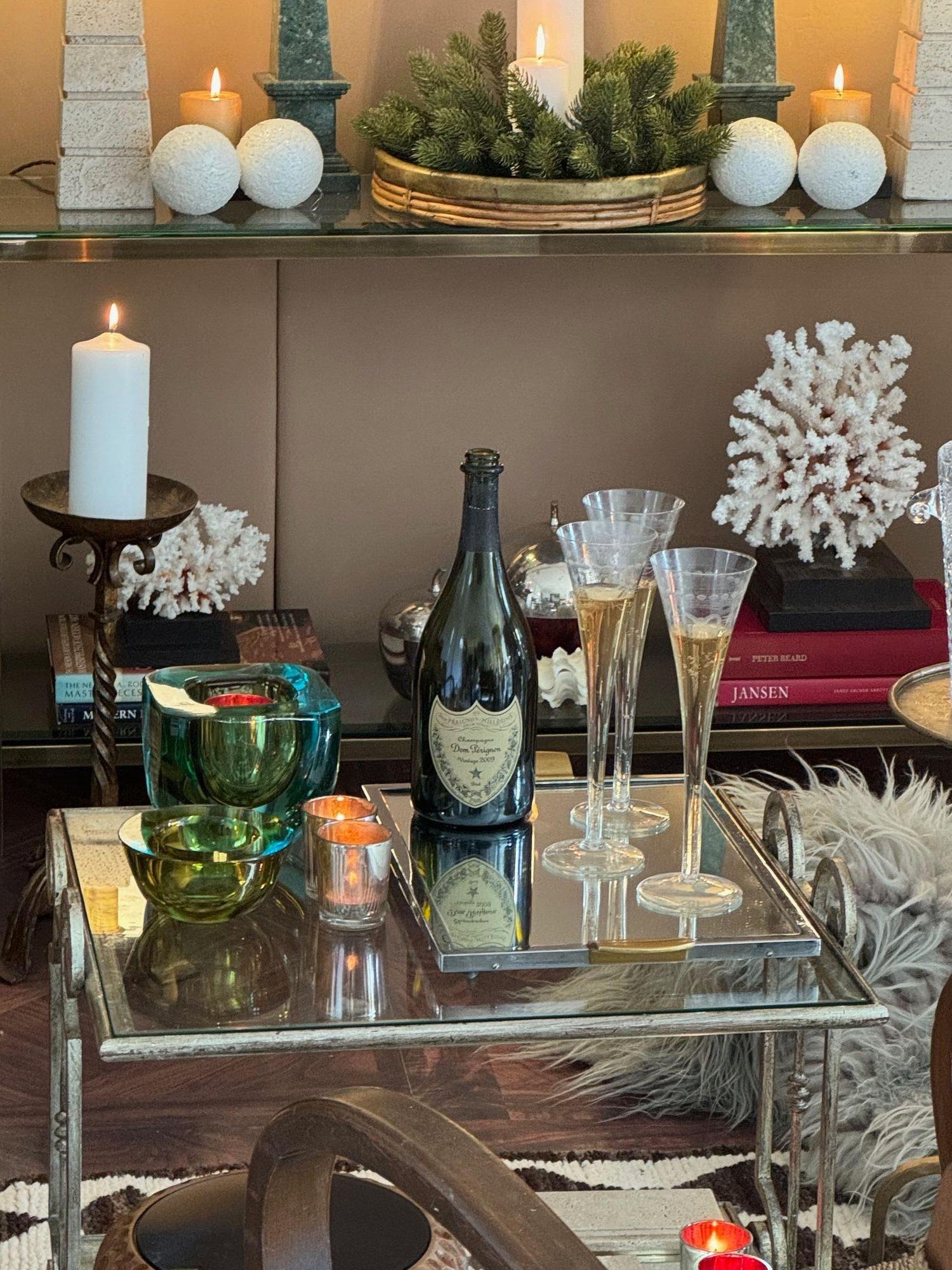 A pair of 1950s gilt wrought iron French side tables, with glass shelves For Sale 7