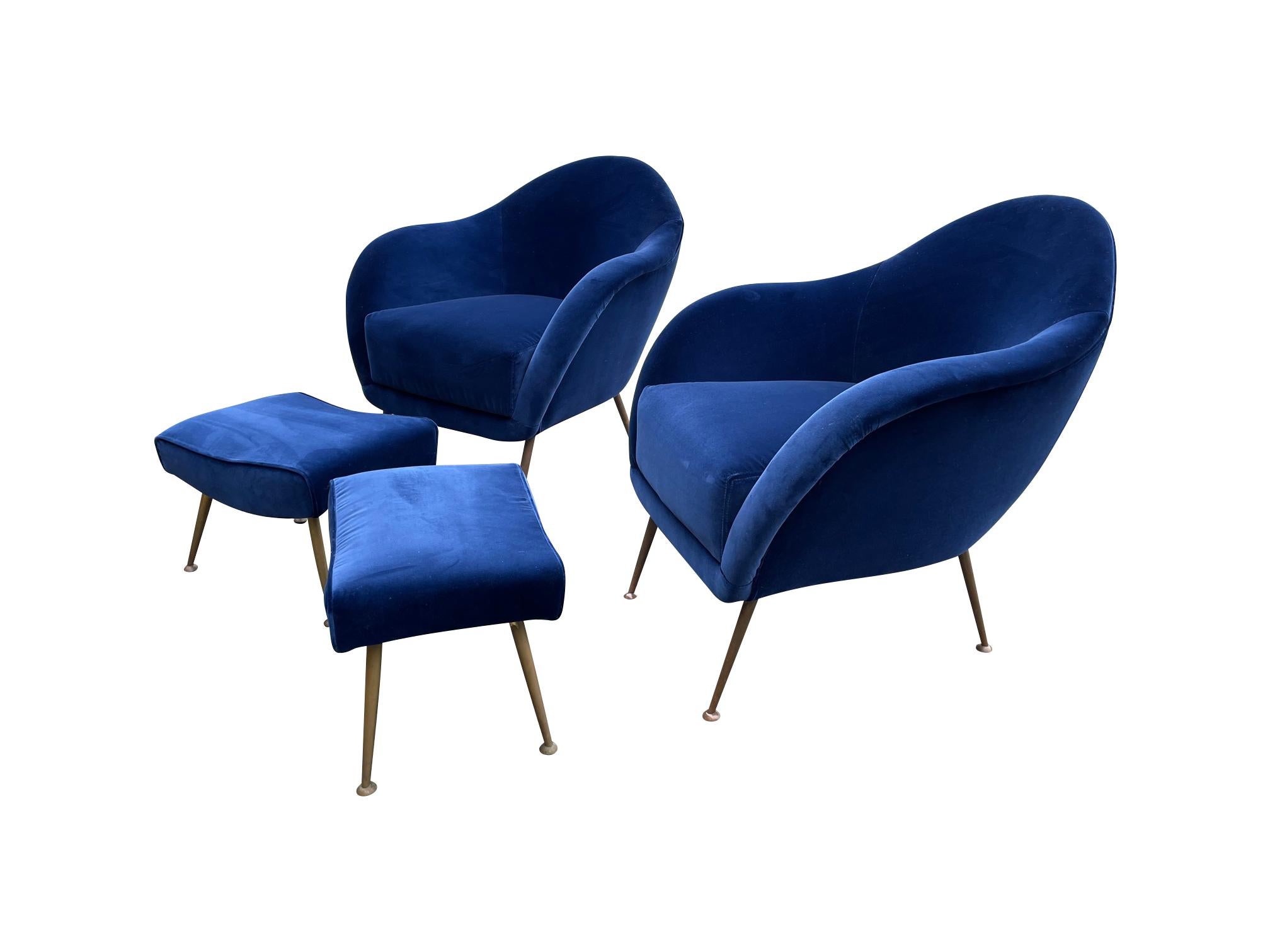 Pair of 1950s Italian Armchairs with Matching Ottomans Reupholstered in Velvet 4