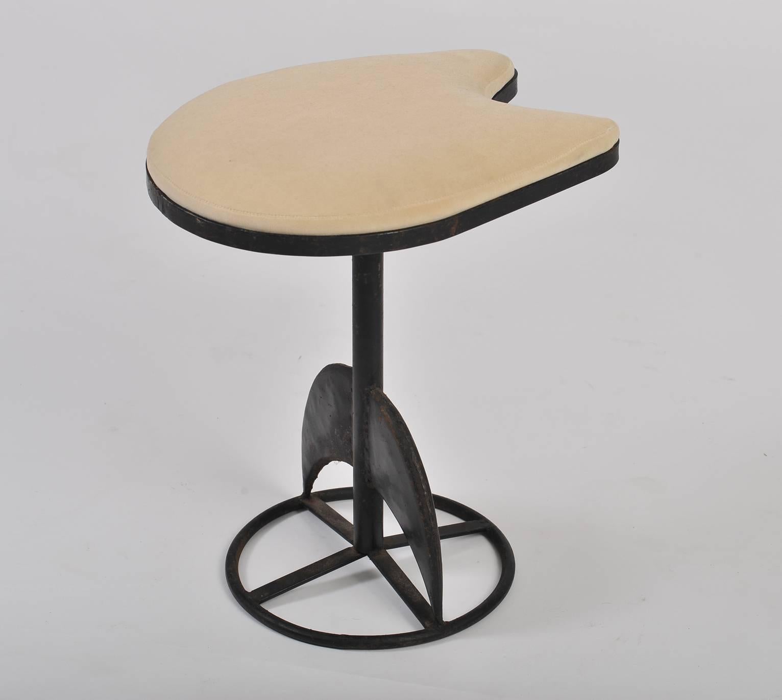 Pair of 1950s Italian Sculptural Stools In Good Condition In London, GB