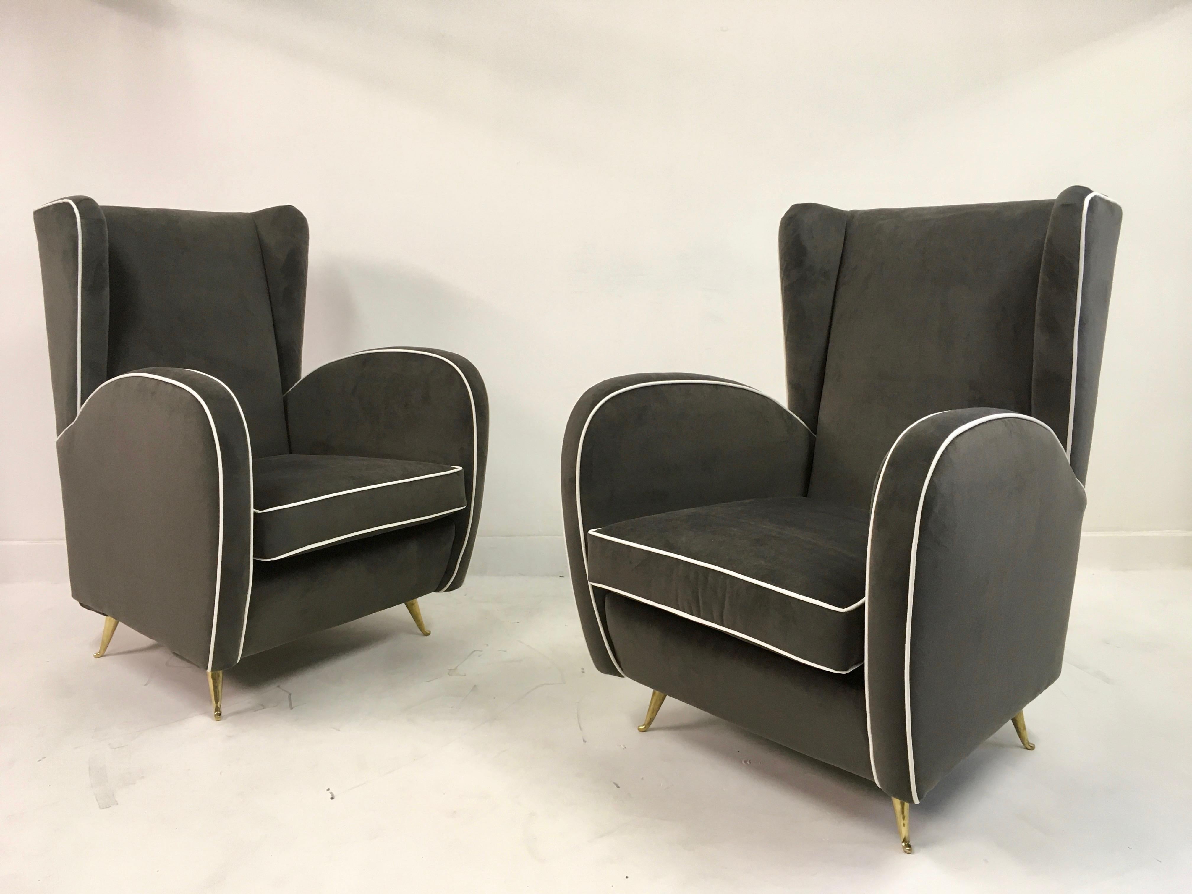Pair of 1950s Midcentury Italian Armchairs in Grey Velvet 4