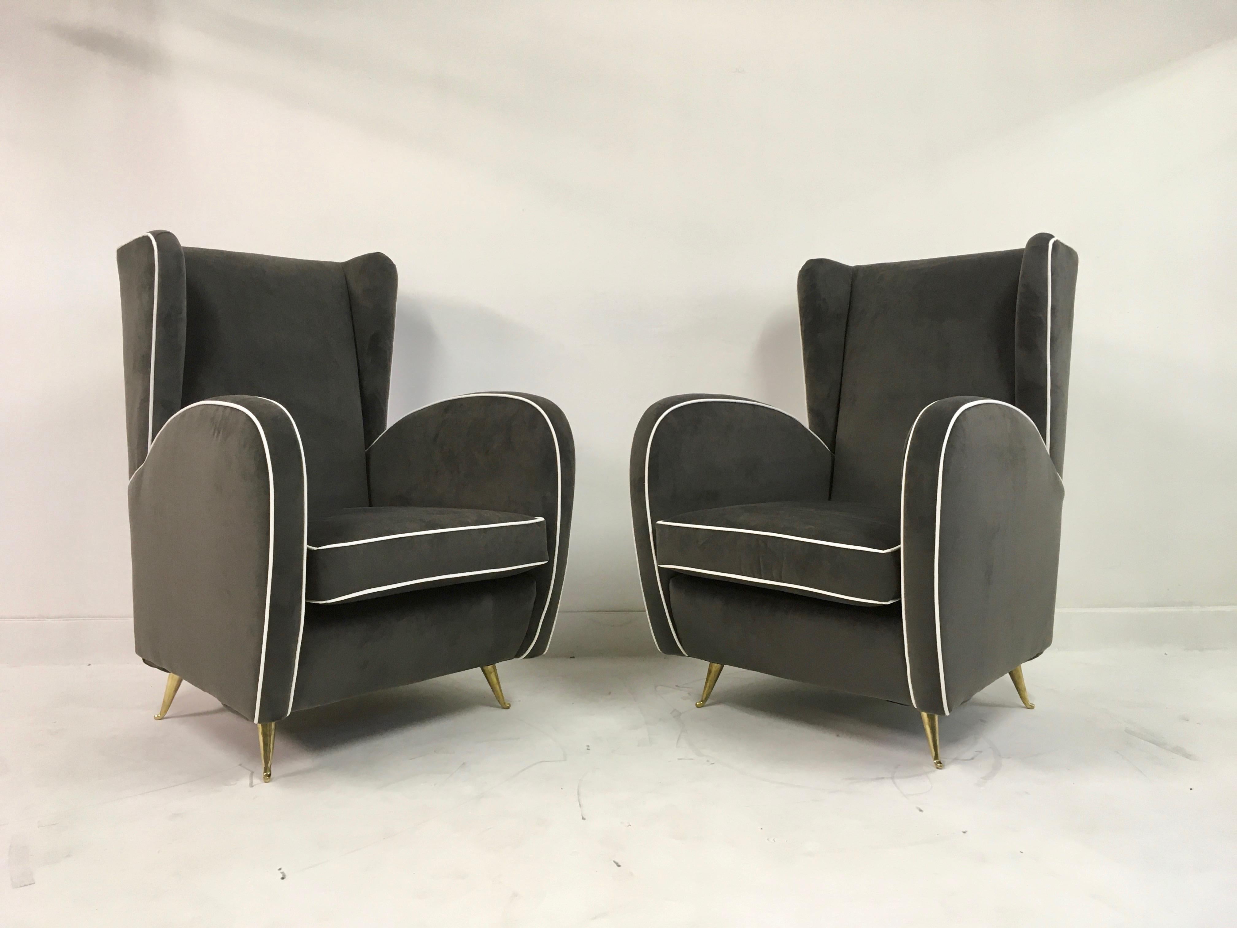 20th Century Pair of 1950s Midcentury Italian Armchairs in Grey Velvet