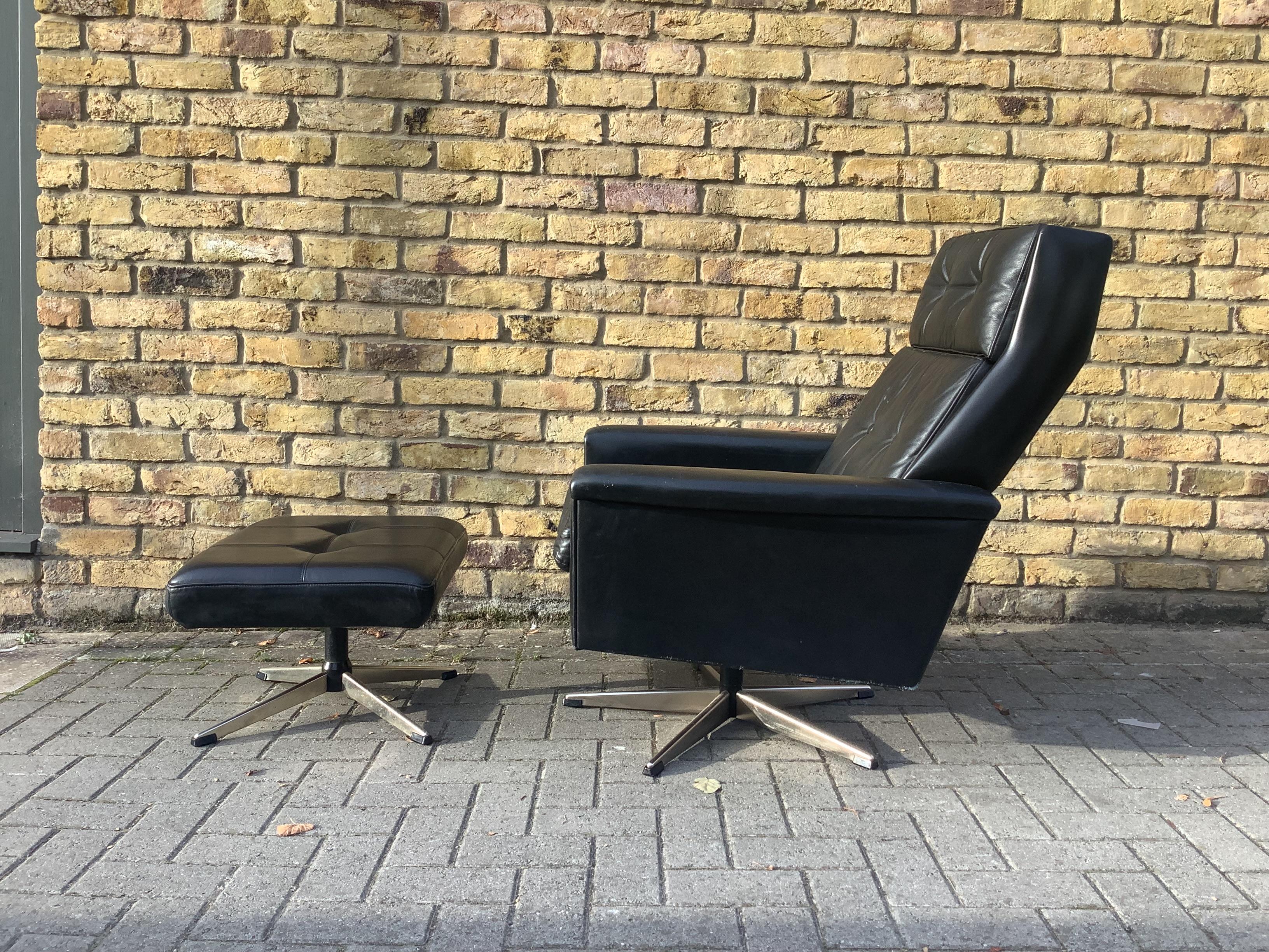 Mid-Century Modern A pair of 1950’s restored  armchairs For Sale