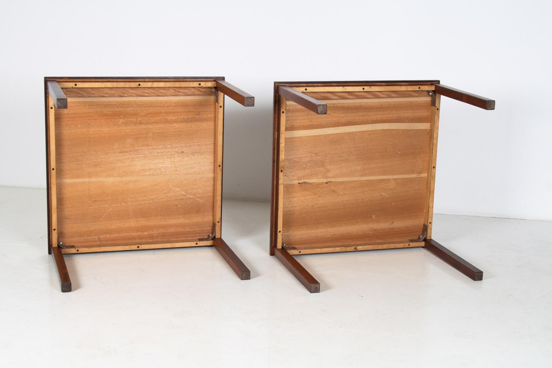 Paire de tables basses carrées danoises en bois de rose de style mi-siècle moderne, années 1960/70 en vente 6