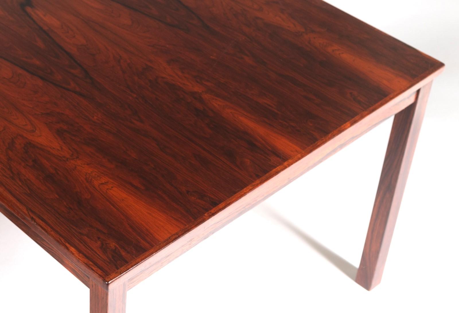 A Pair of 1960/70s Mid Century Modern Danish Rosewood Square Coffee Tables For Sale 2
