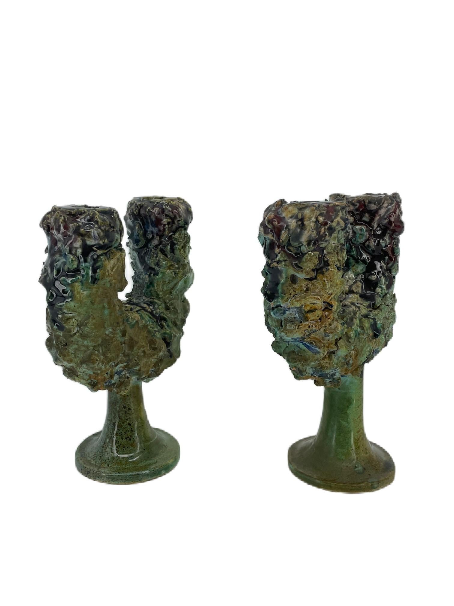 Paar Keramikandelaber im brutalistischen Stil der 1960er Jahre aus Caltagirone CCA (Italienisch) im Angebot