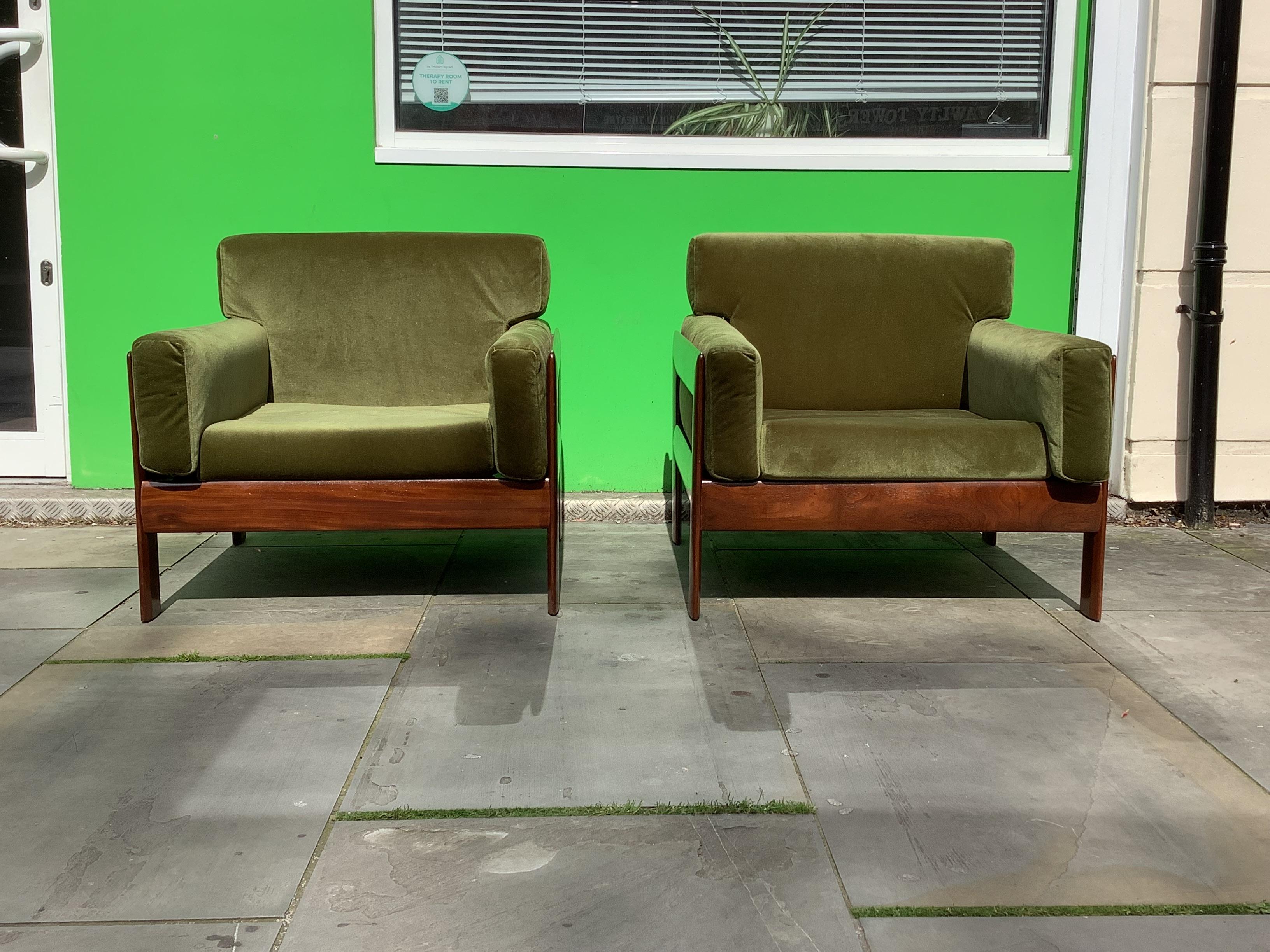 Well crafted pair of Danish armchairs polished frames
and reupholstered green velvet cushions
Cc 1960’s 