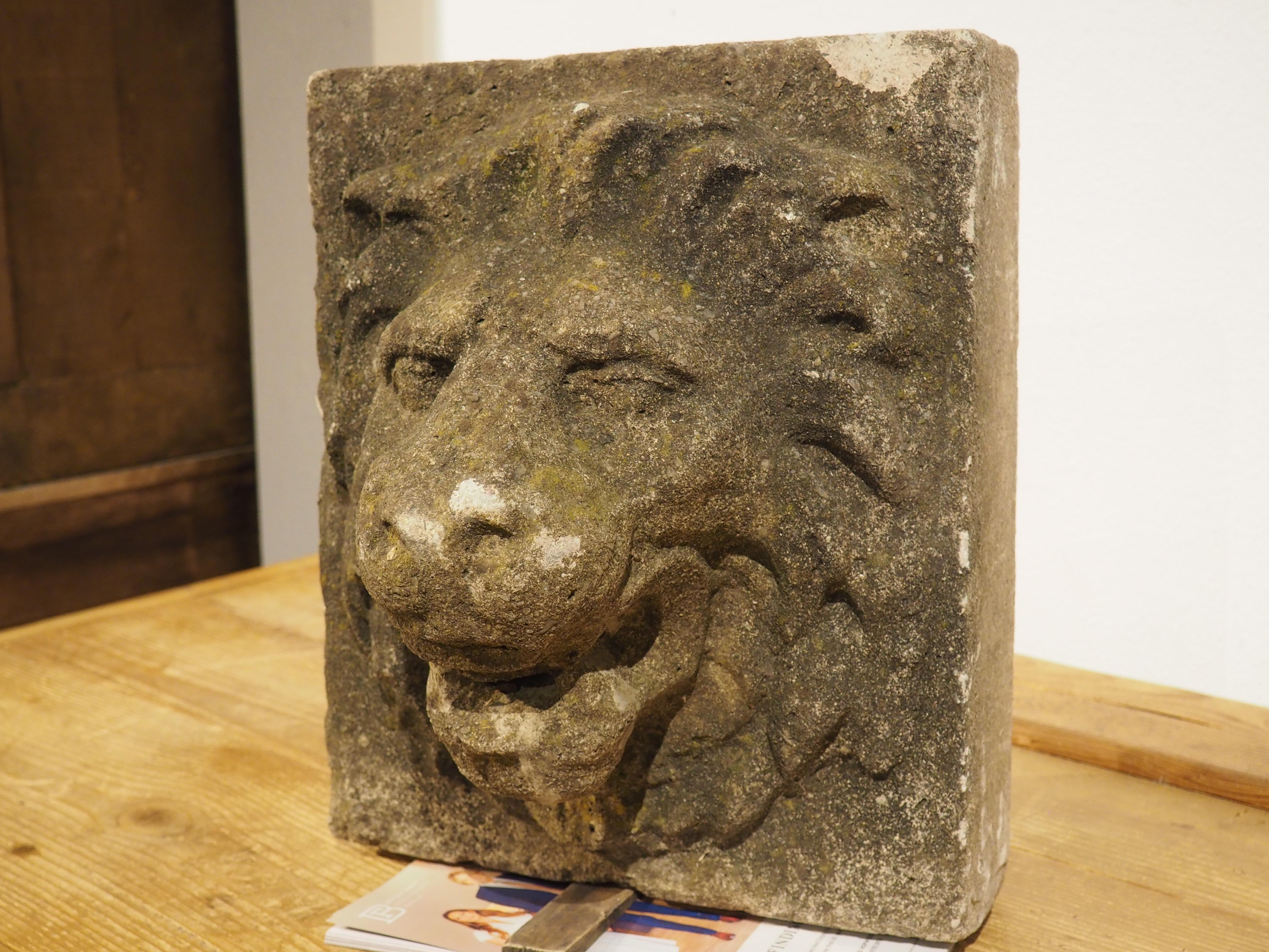 A Pair of 1960s English Cast Stone Lion Mascaron Fountain Spouts 3