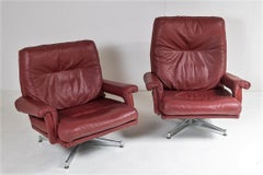 Pair of 1960s Mid-Century Howard Keith Leather Swivel Chairs on Chrome Base