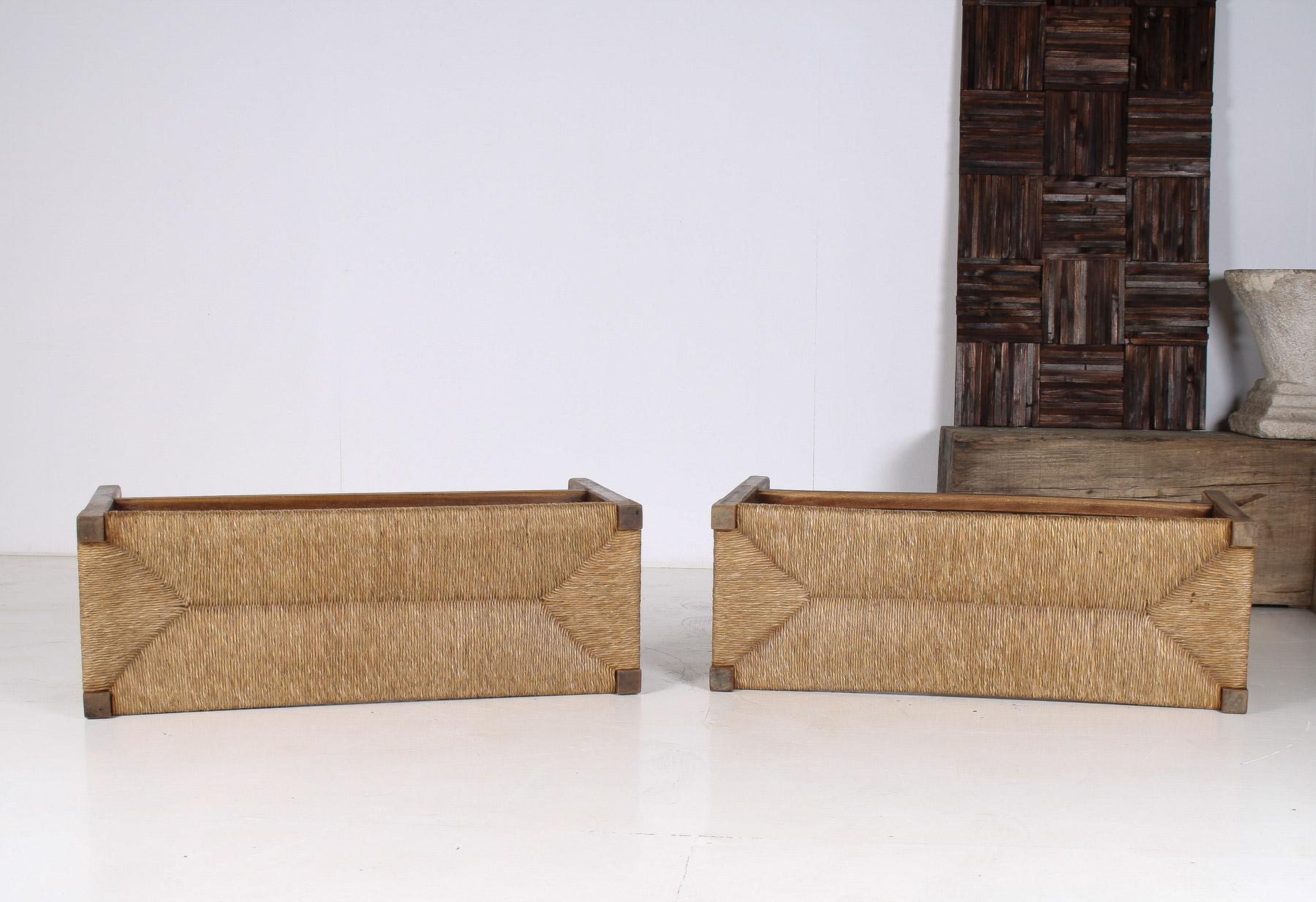 Pareja de bancos de roble de mediados de siglo de 1960 con asientos tradicionales de junco en venta 7