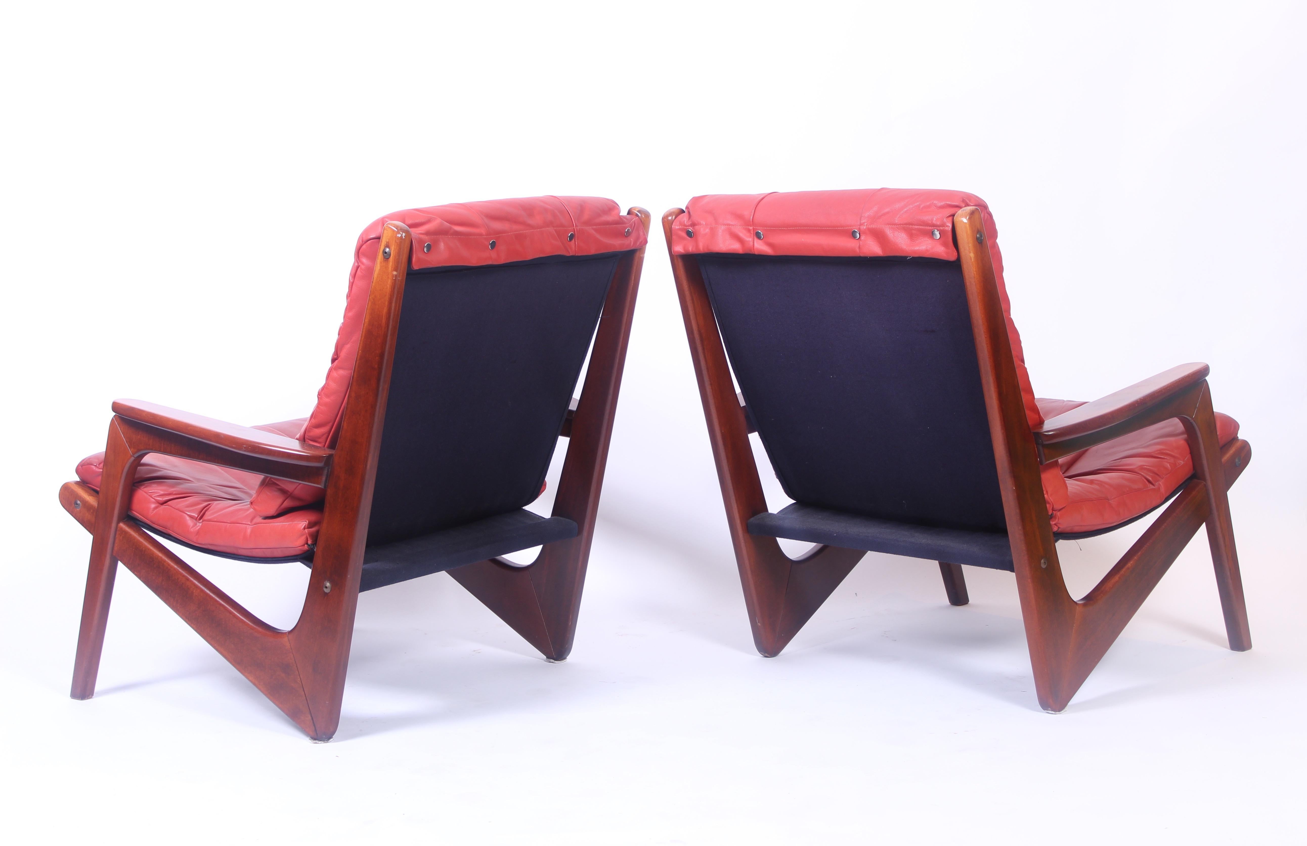 Pair of 1960s Norwegian Easy Chairs 2