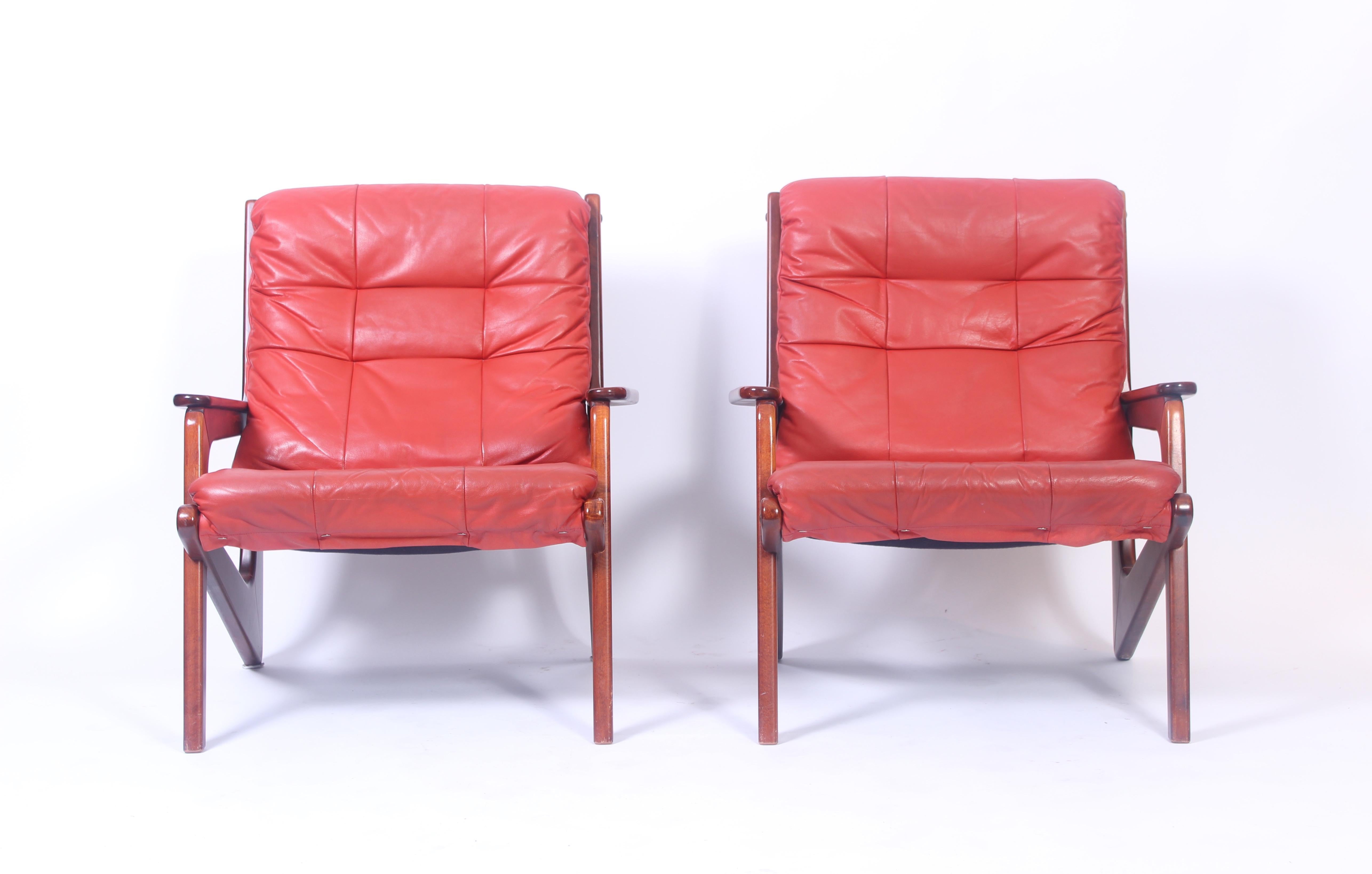 Pair of 1960s Norwegian Easy Chairs 3