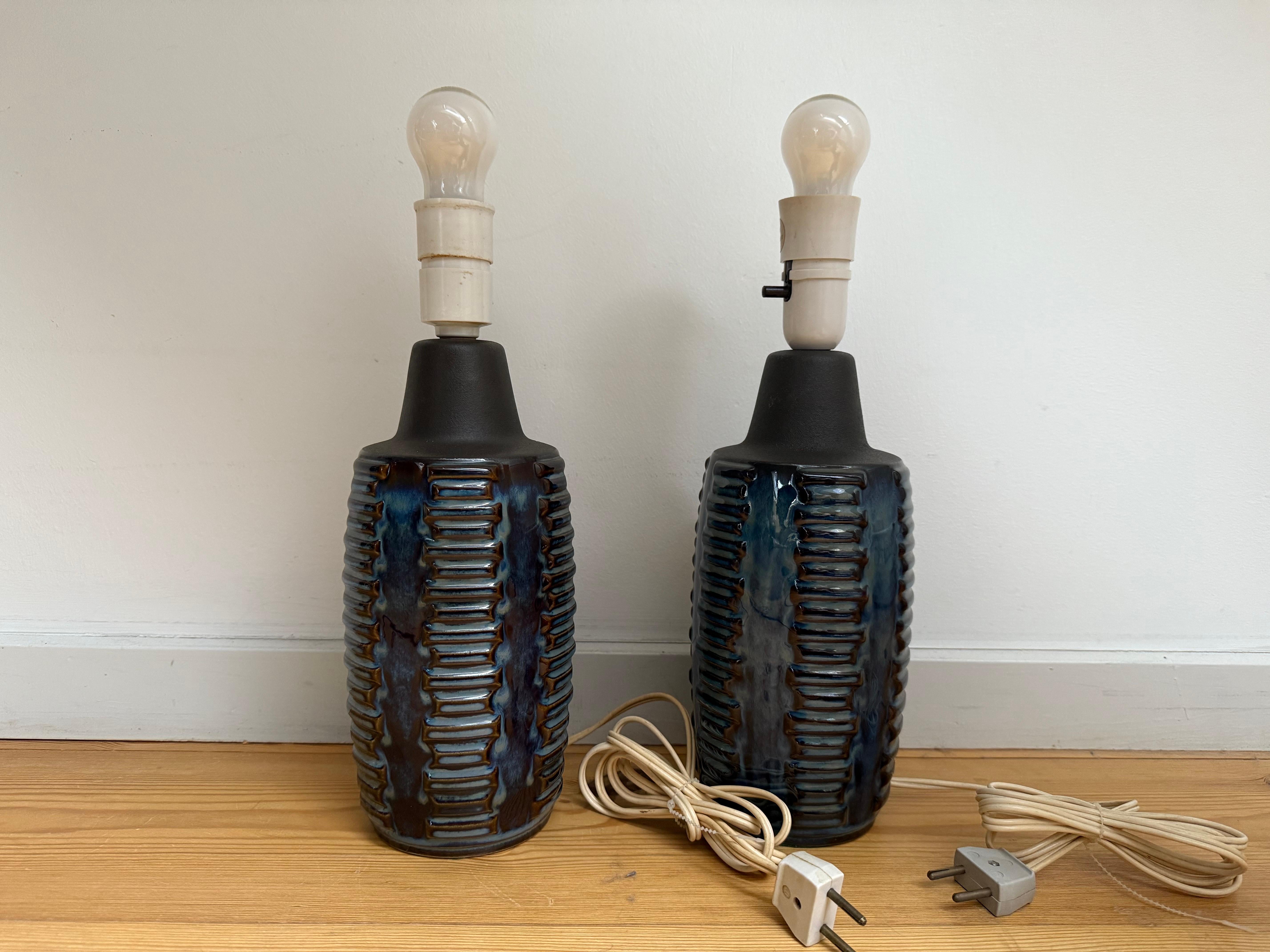 Un par de lámparas de sobremesa Søholm de los años 60, de Einar Johansen mediados del siglo XX en venta