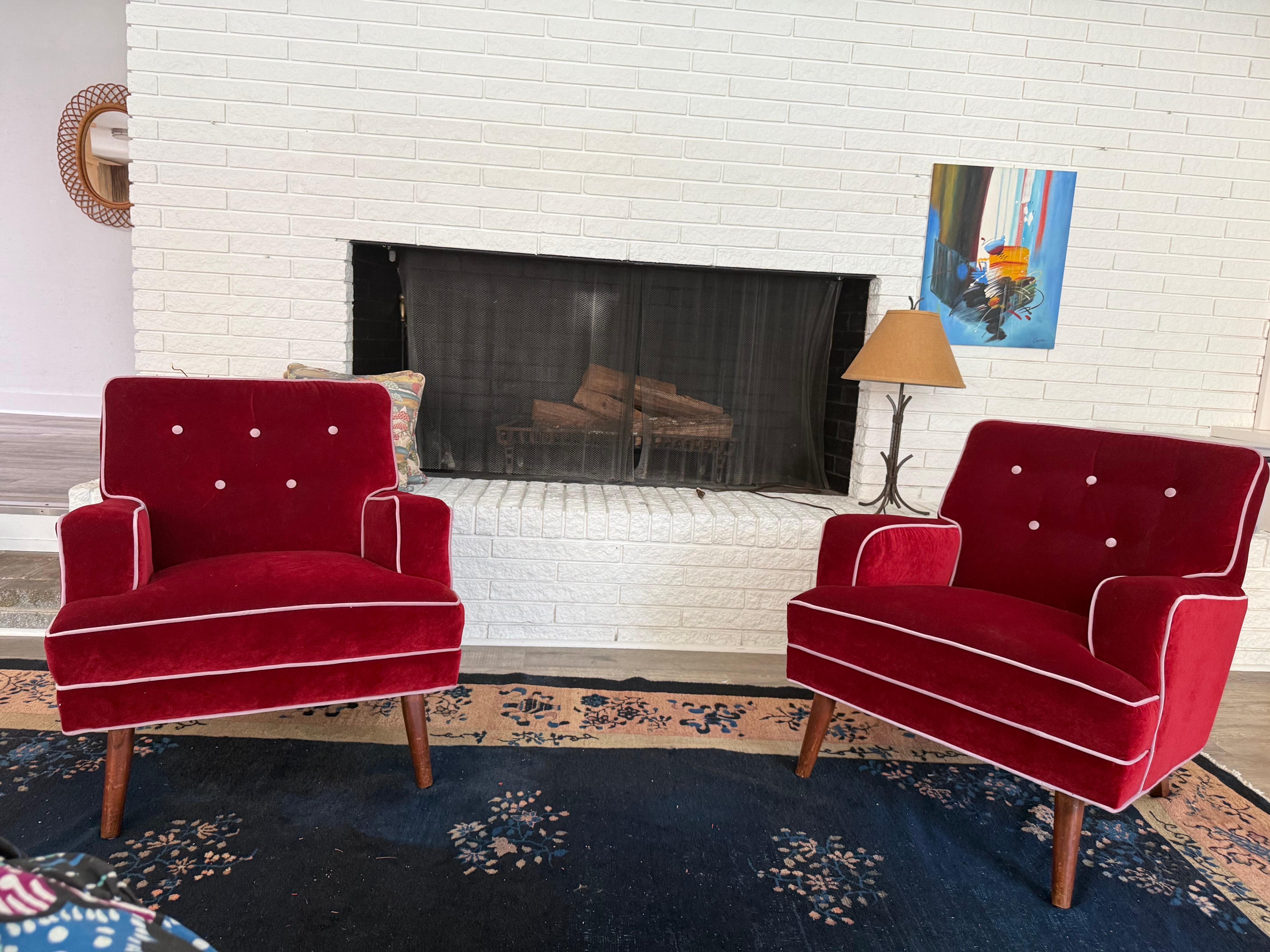 A pair of 1960s Swedish Modern Club Chairs in Merlot Velvet and Lavender In Good Condition For Sale In Charleston, SC