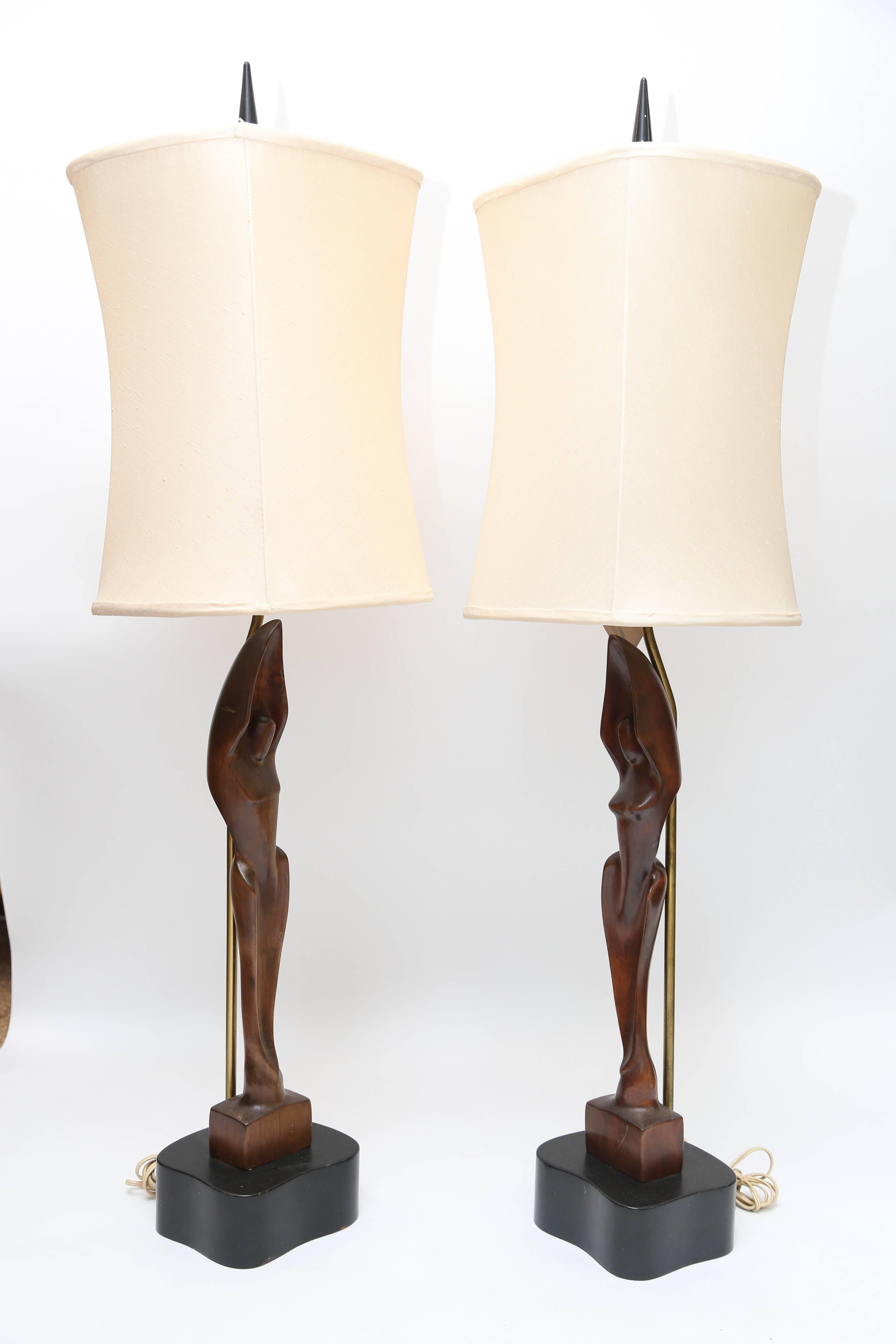 Superb Pair of 1960s Vintage Heifetz Opposing Male/Female Statuettes Lamps In Excellent Condition In West Palm Beach, FL